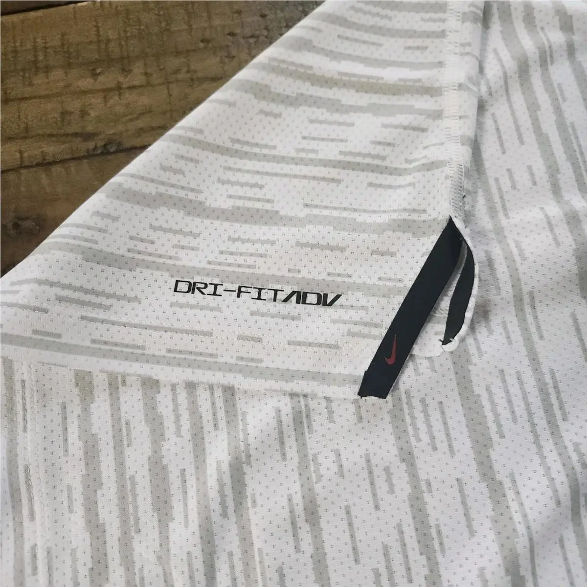 Nike clothing - Tiger Woods Dri Fit ADV Polo - Photon Dust White 5