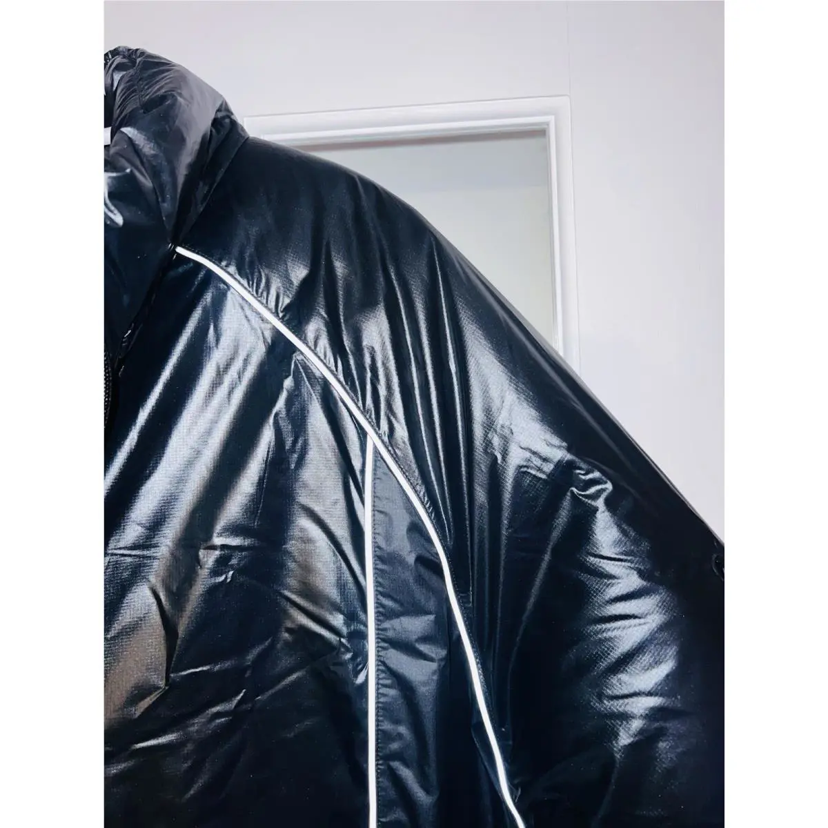 Nike clothing - Nike Tech Bubble Jacket - Tech Bubble Jacket - Black (UPC: 198482468590) 9