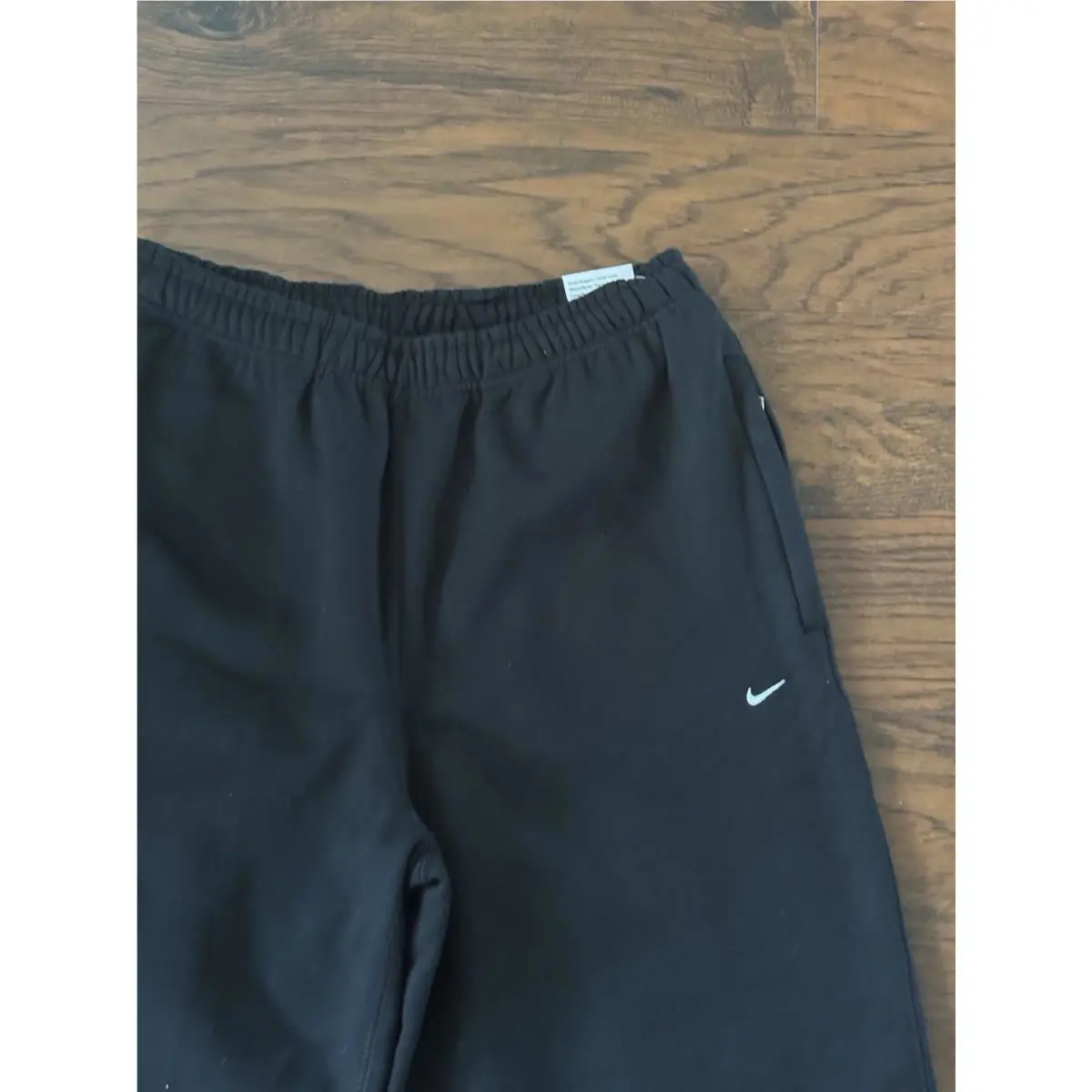 Nike clothing - Nike Solo Swoosh Cuffed - Solo Swoosh Cuffed - HV1088010 - Black 5