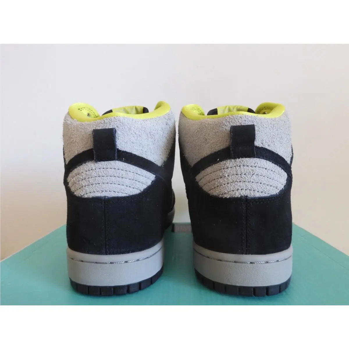 Nike shoes - Nike Dunk High - Dunk High - 305050-017 - Black (UPC: 886737821046) 3