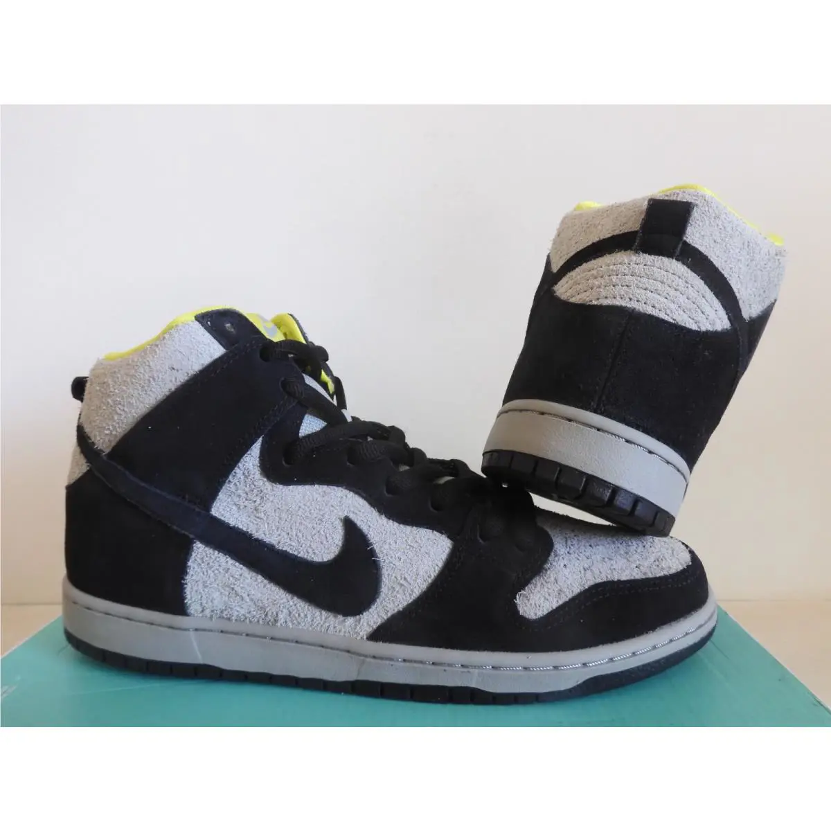 Nike shoes - Nike Dunk High - Dunk High - 305050-017 - Black (UPC: 886737821046) 1