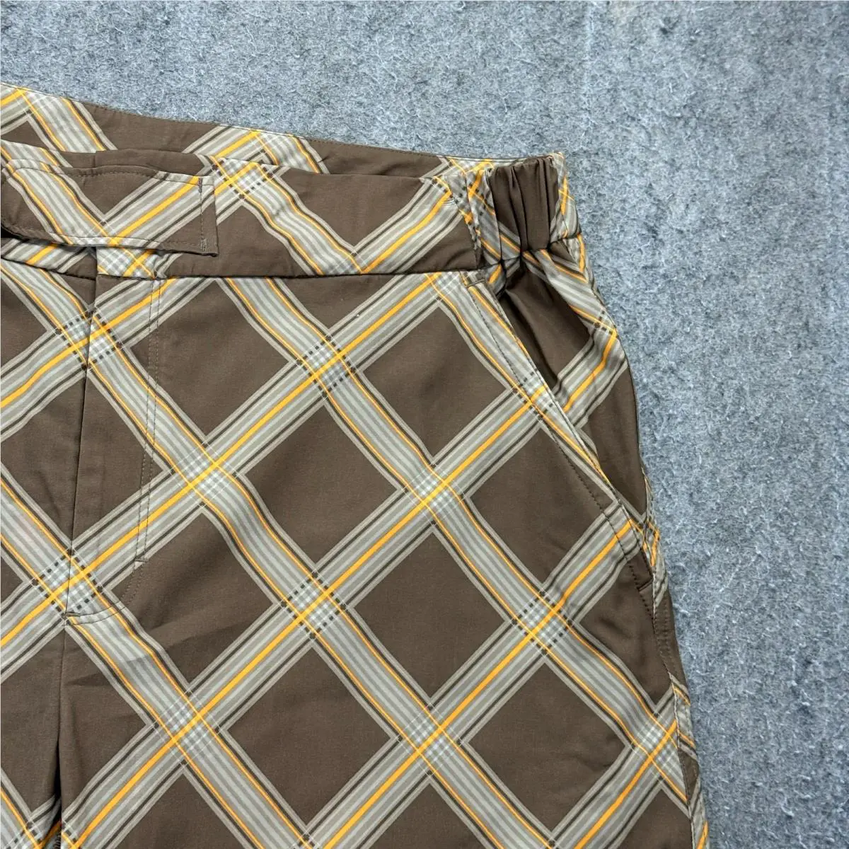 Nike clothing - Nike Court - Court - 363588-233 - Brown 1