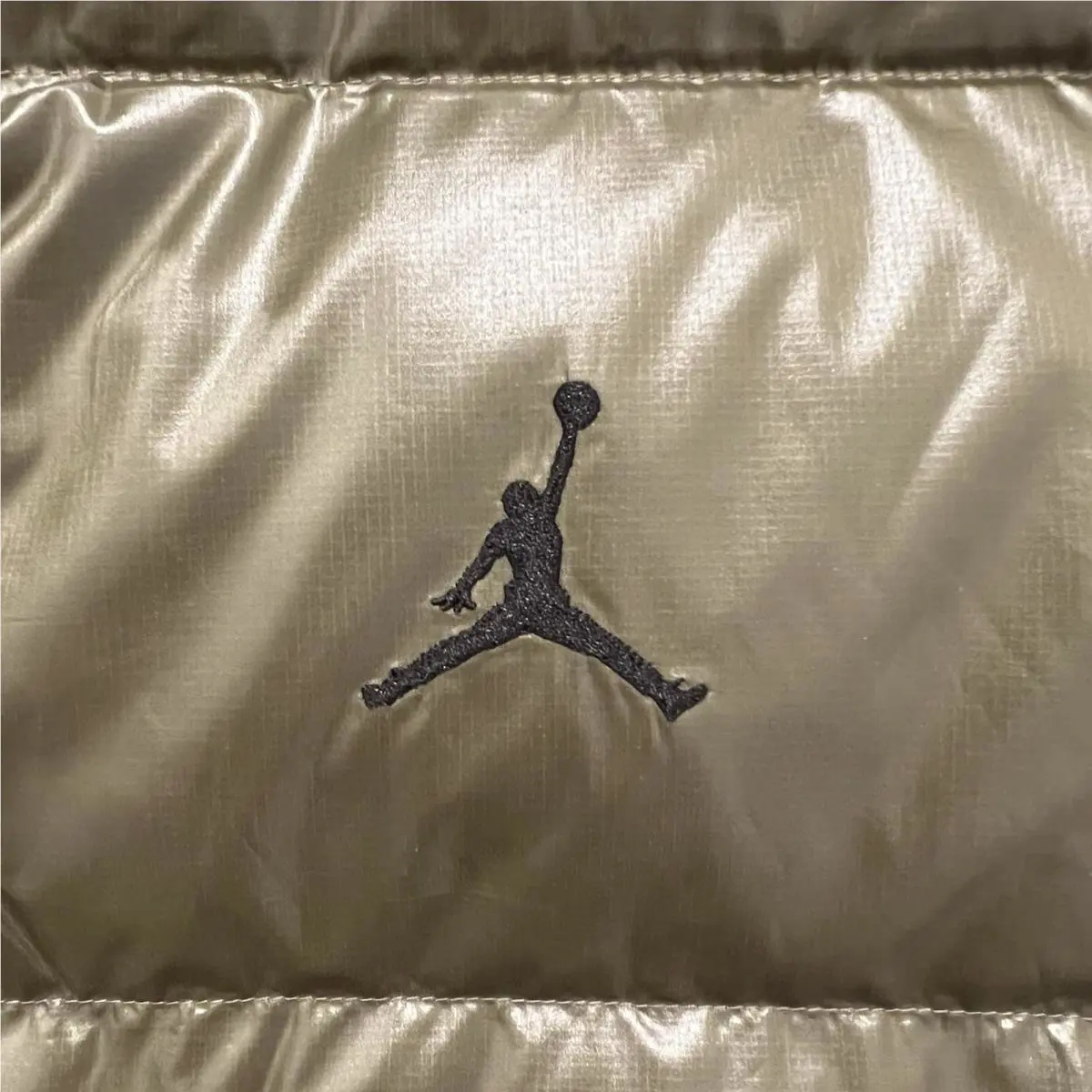 Nike clothing - Nike Air Jordan Flight - Air Flight - Green (UPC: 197601104357) 1
