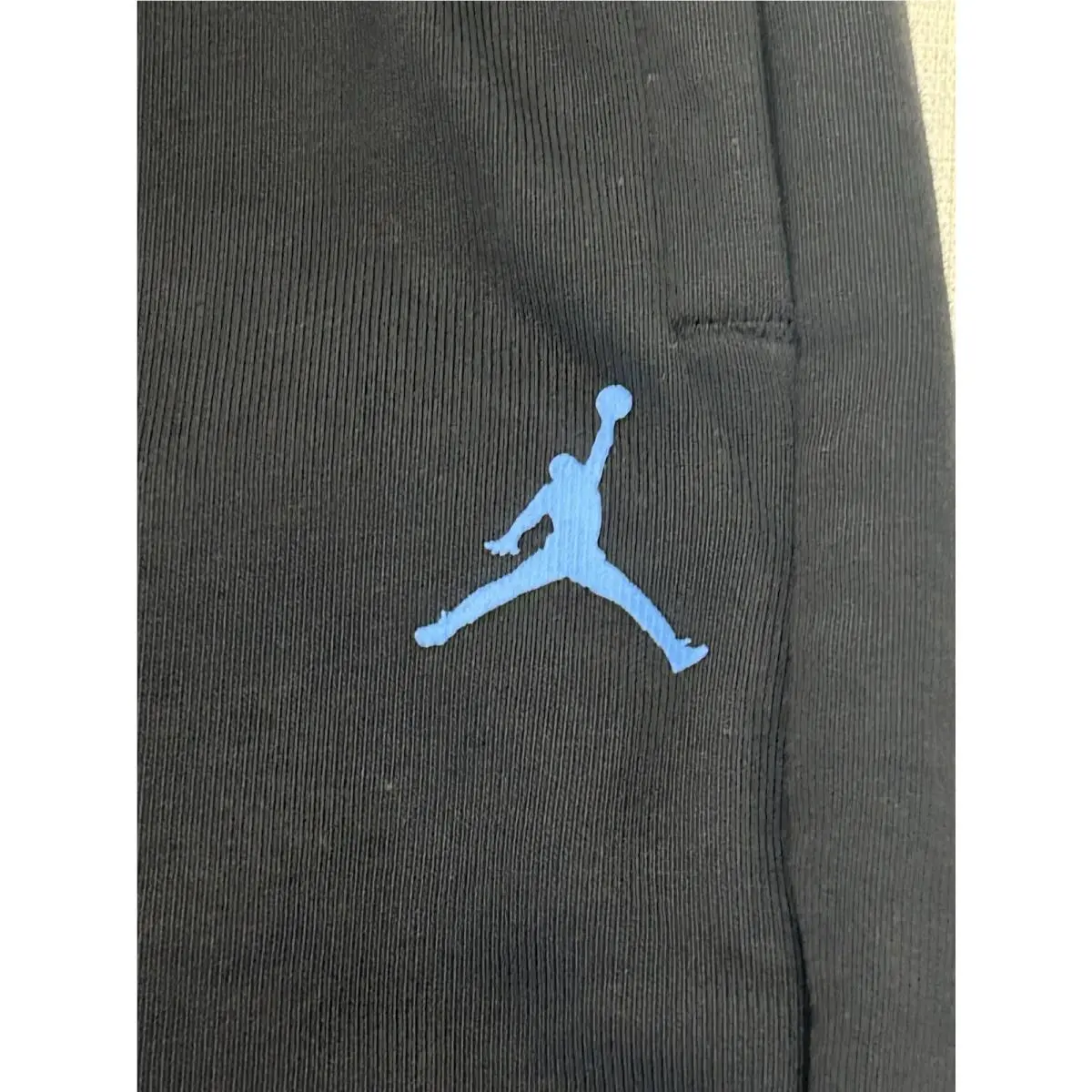 Nike clothing - Nike Air Jordan - Air - FV8628011 - Black (UPC: 197601242257) 1