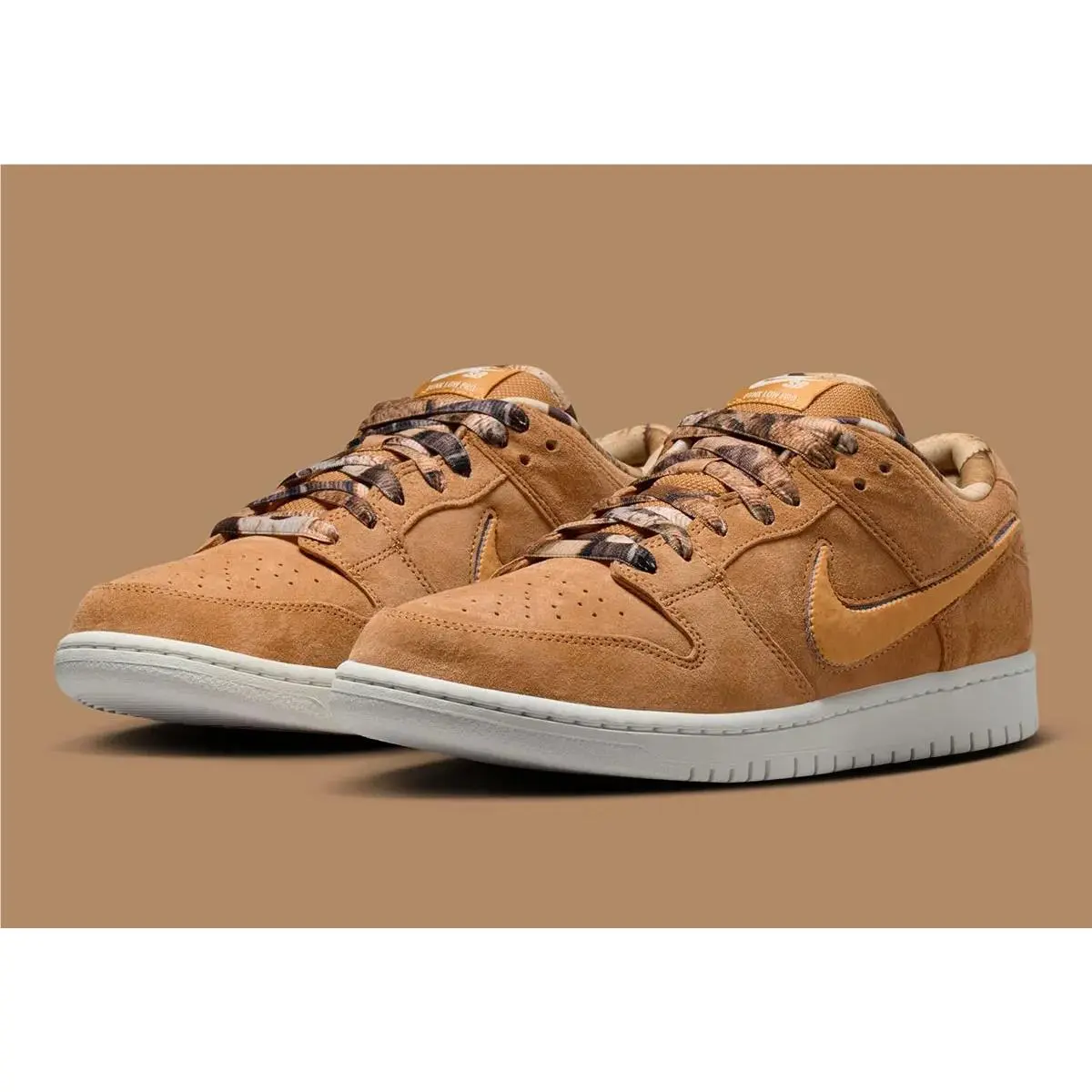 Nike SB Dunk Low Note Manchester Biscuits IO9508-200 Size 14 + Discount