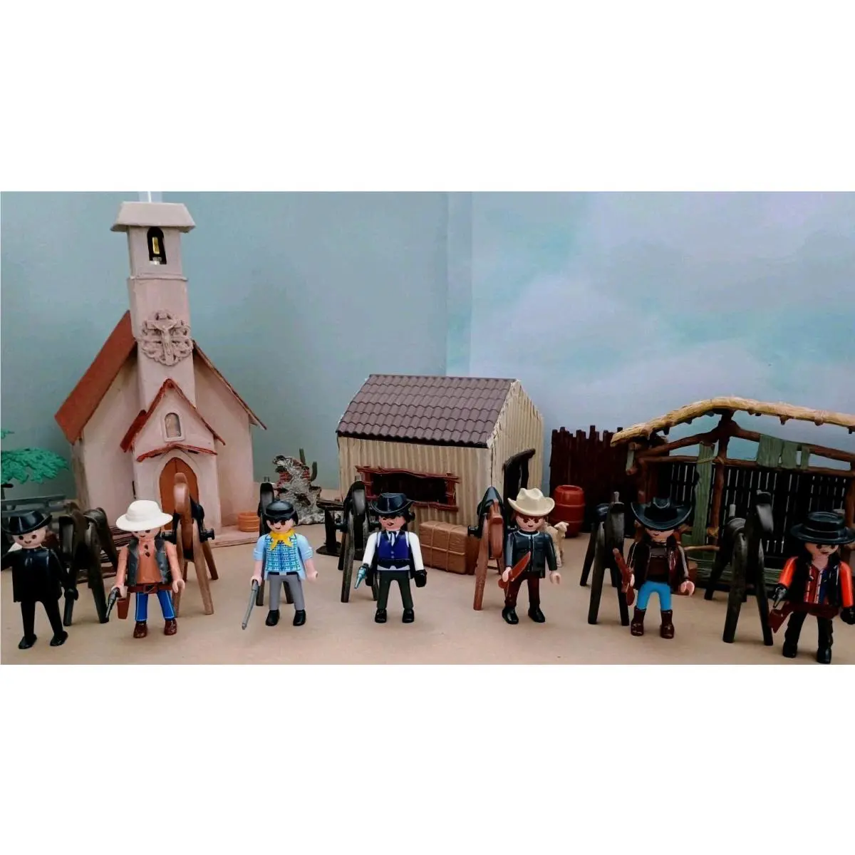 Playmobil Custom 1960`s Classic `magnificent 7` Huge Playset-24 Pics