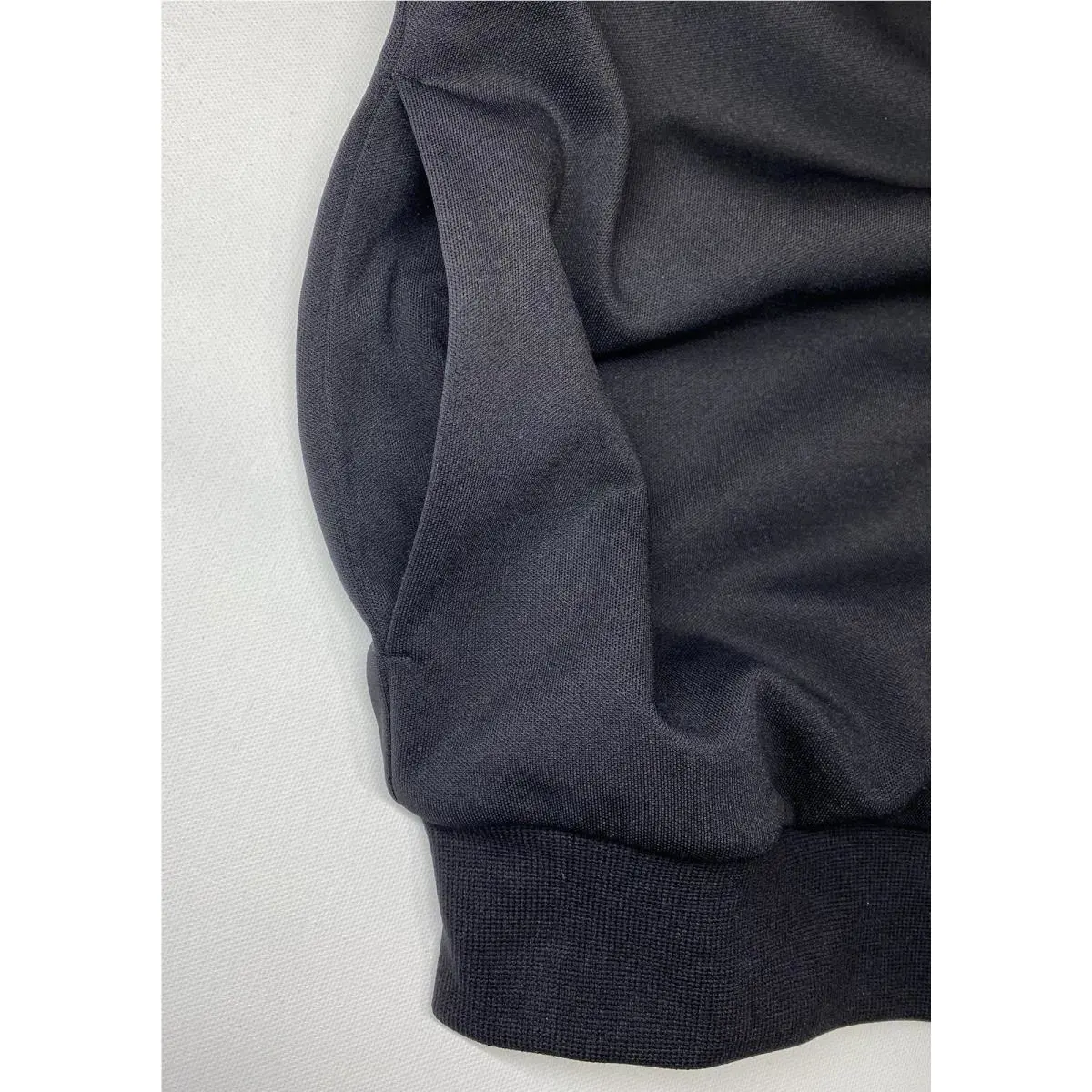 Adidas clothing - Black 5