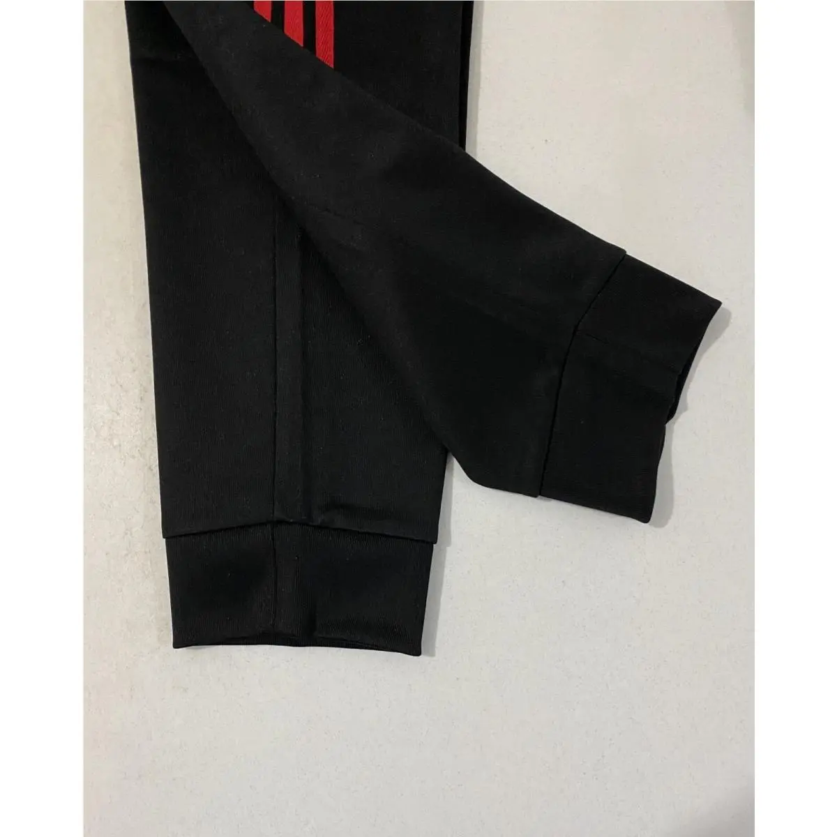 Adidas clothing - Black Better Scarlet 7