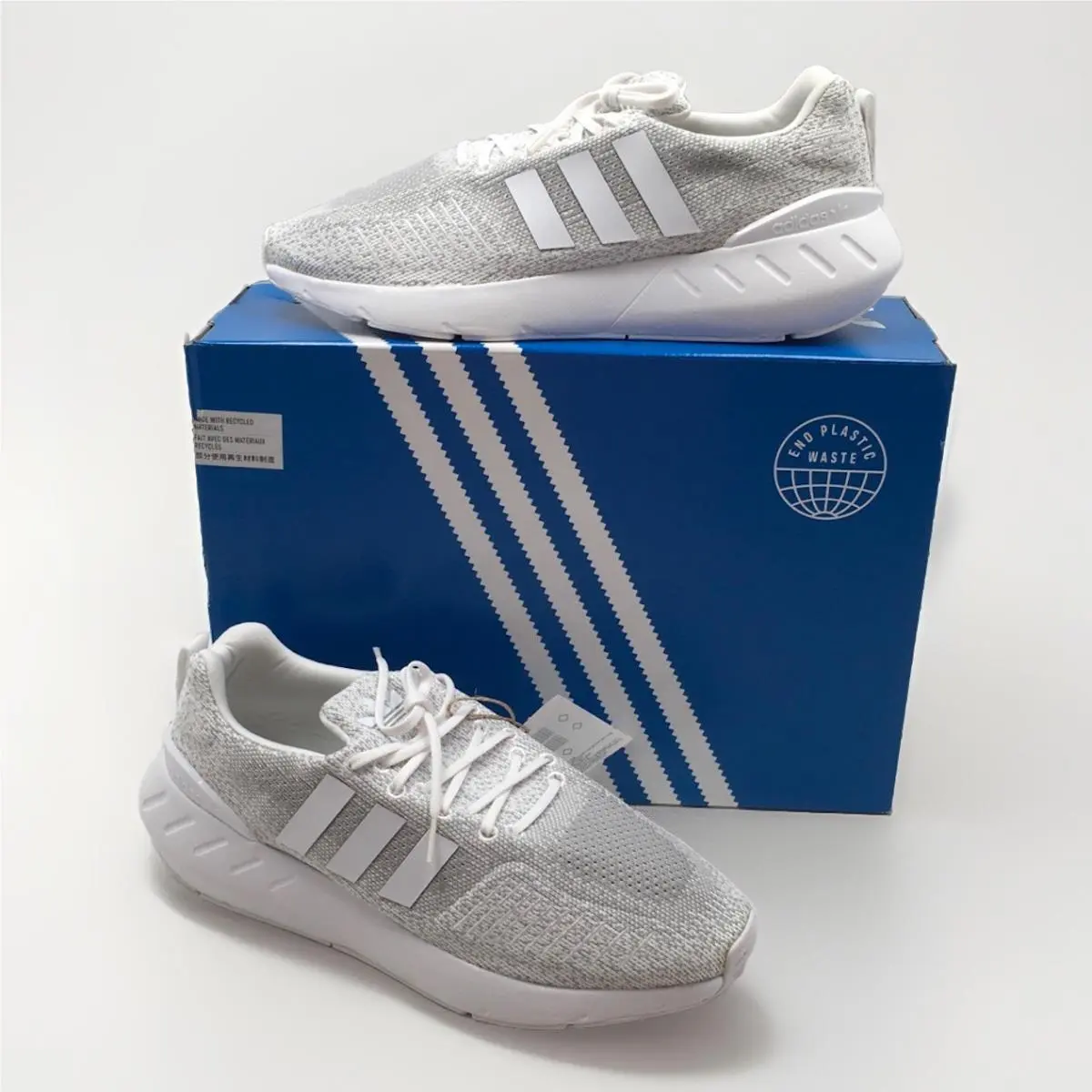 Adidas Swift Run 22 Men’s Sneakers US Size 10.5 In Gray and White