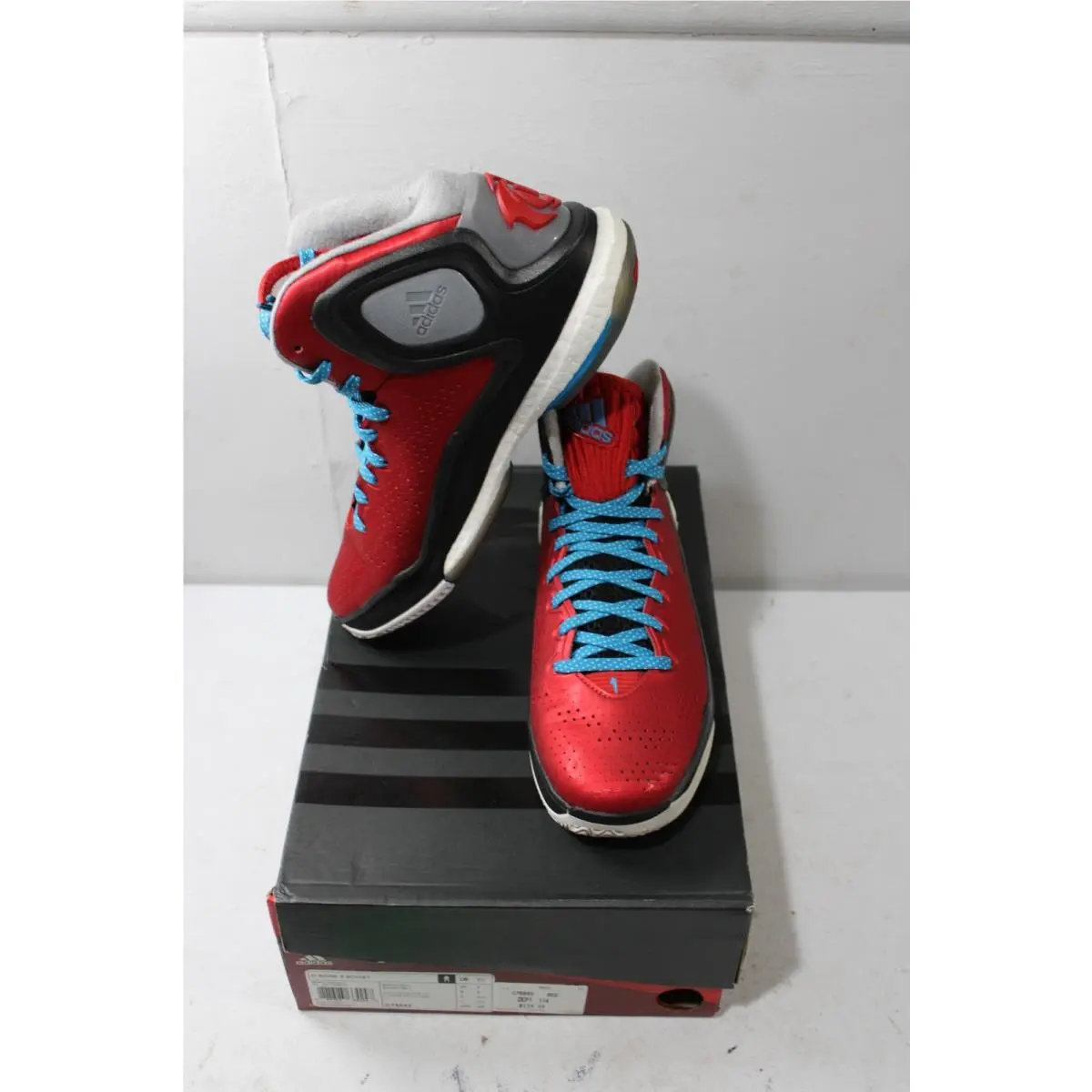 Adidas Men`s D Rose 5 Boost Size 9.5