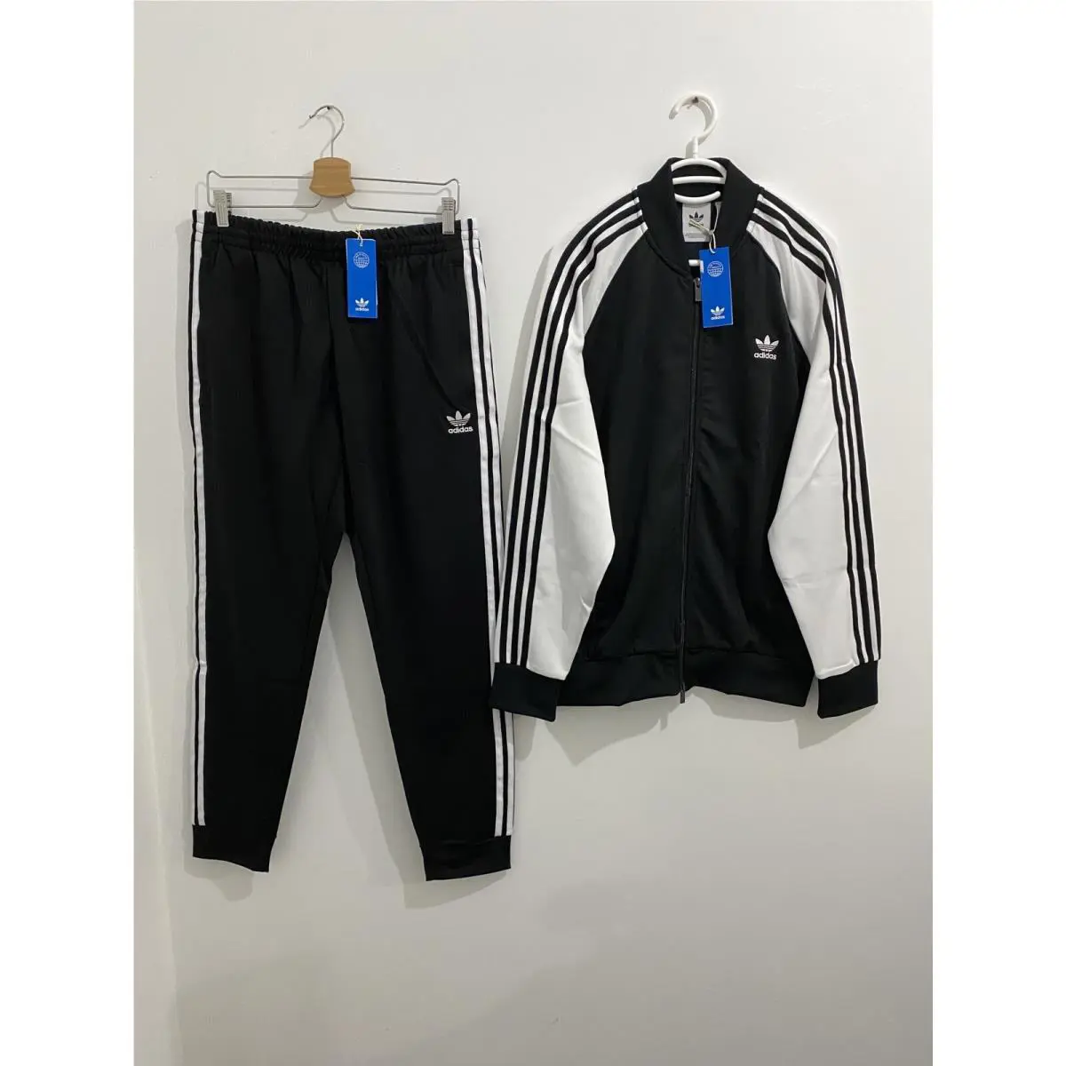 Adidas clothing - Black White 0