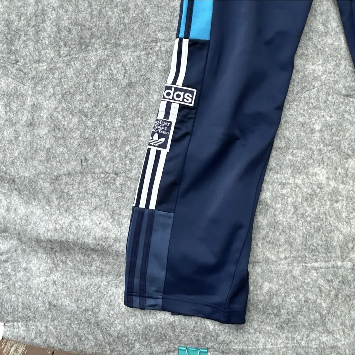 Adidas clothing - HK7476 - HK7476 - Night Indigo 8