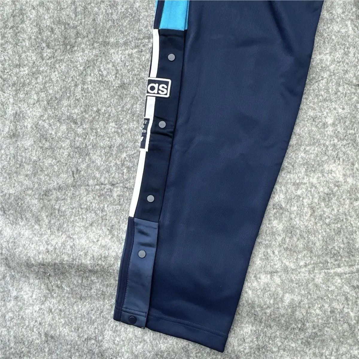 Adidas clothing - HK7476 - HK7476 - Night Indigo 11