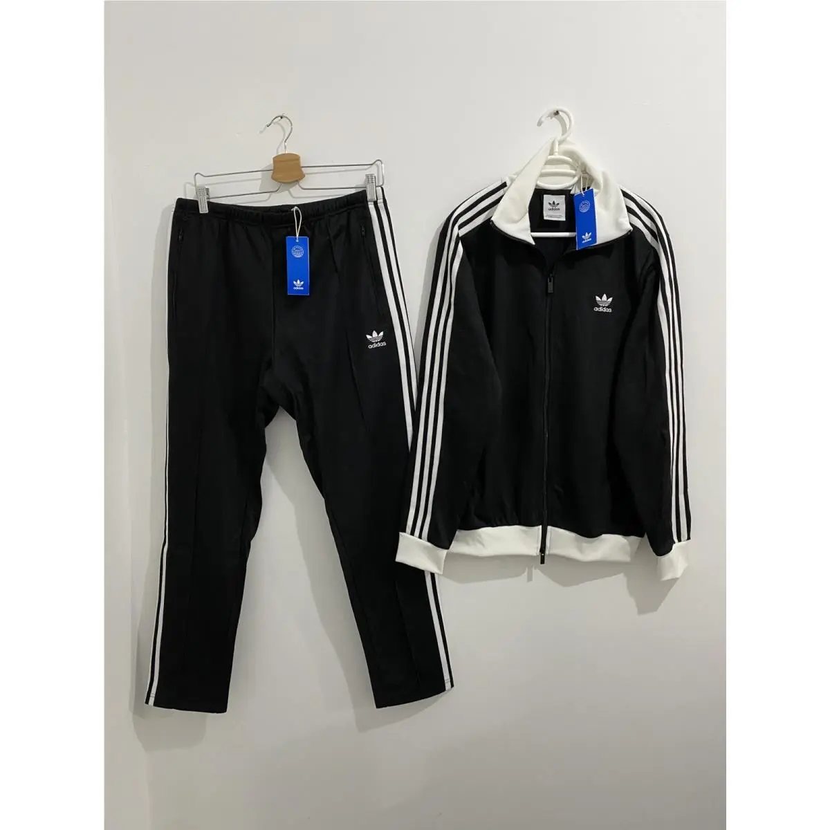 Adidas clothing - Black White 0