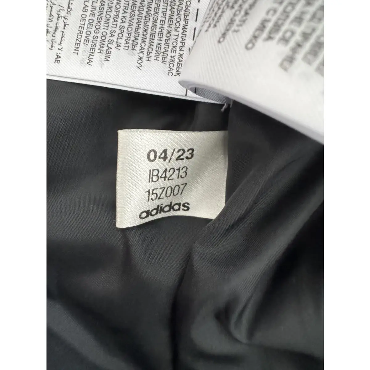Adidas clothing - Black 5