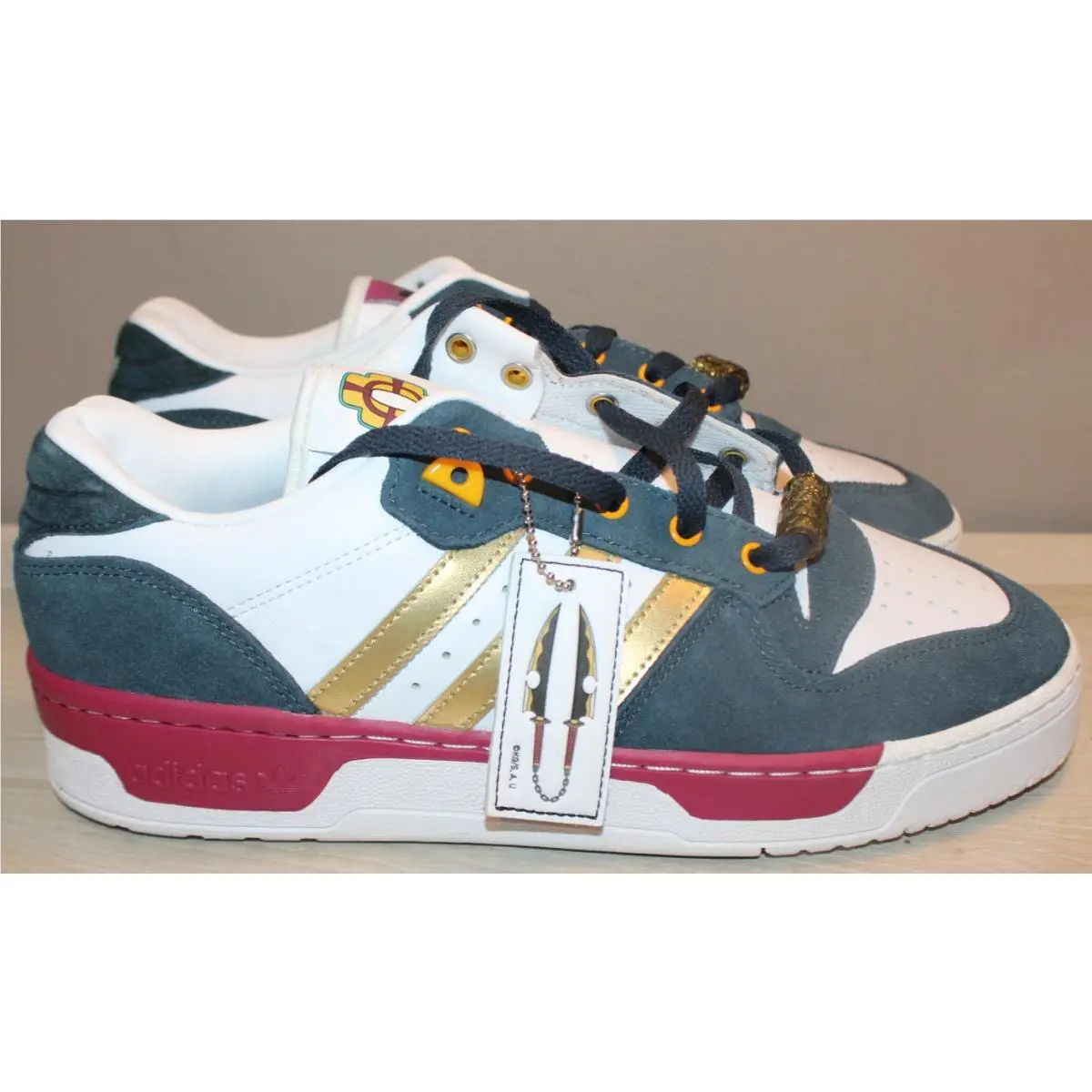 Adidas Demon Slayer Rivalry Low Tangen Cloud White/gold/pantone Men`s SZ 10
