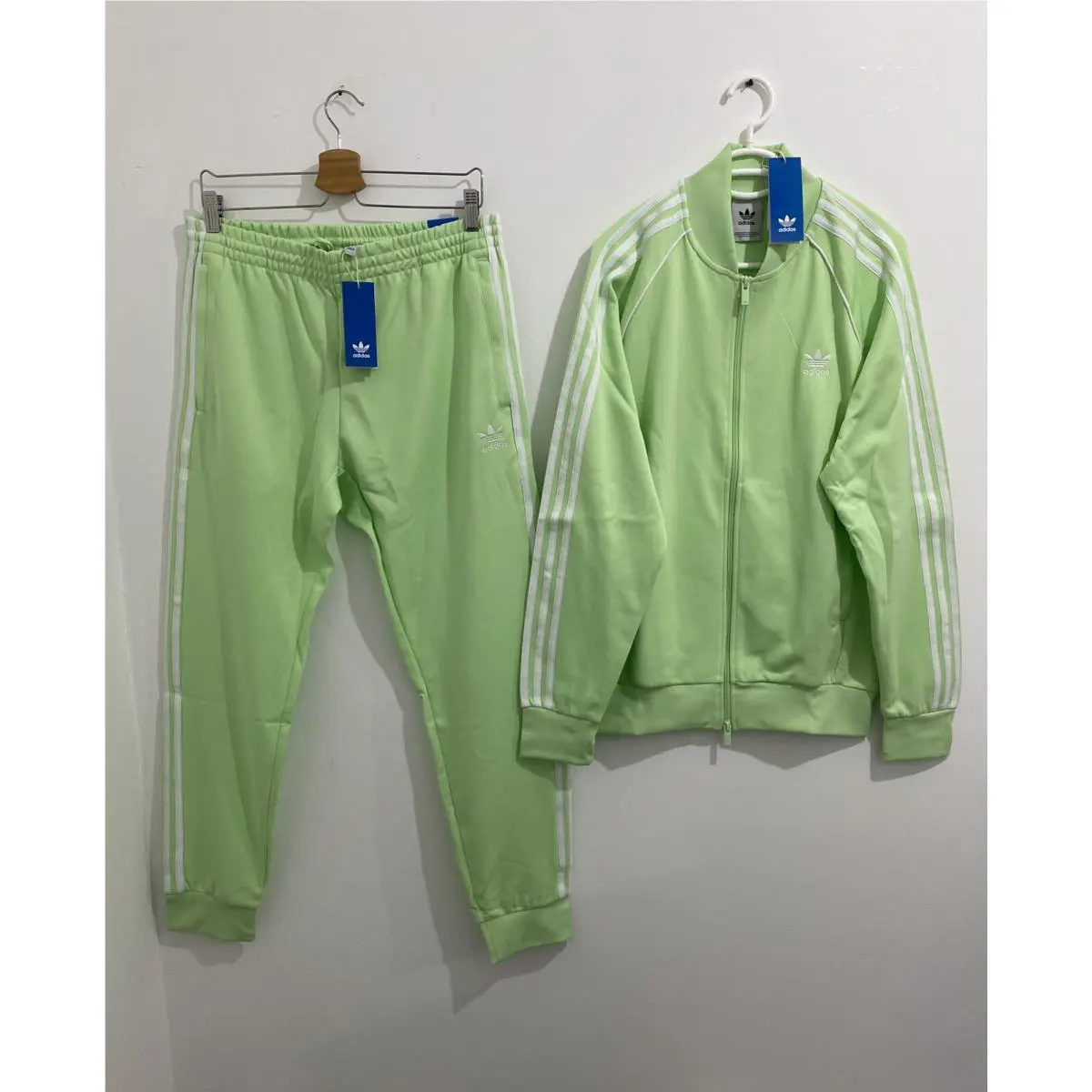 Adidas clothing - Semi Green Spark White 0