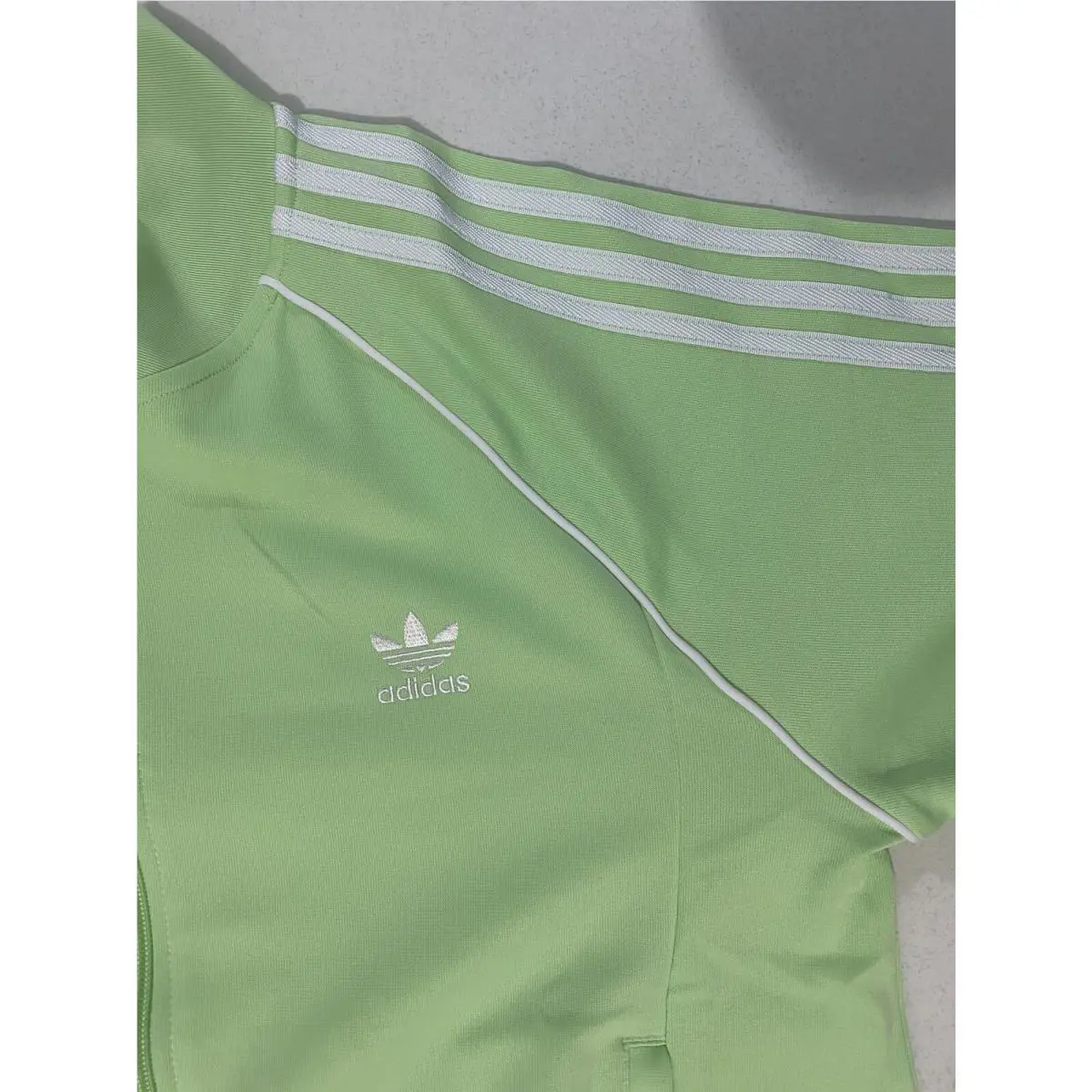 Adidas clothing - Semi Green Spark White 2
