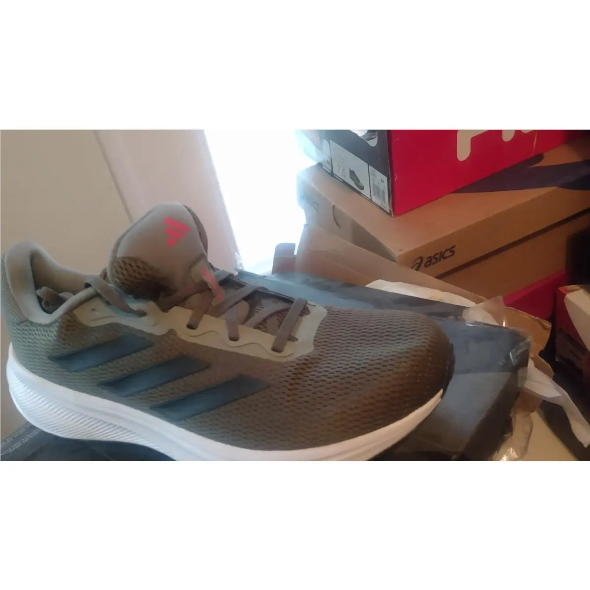 Adidas Response Men`s Size 12M