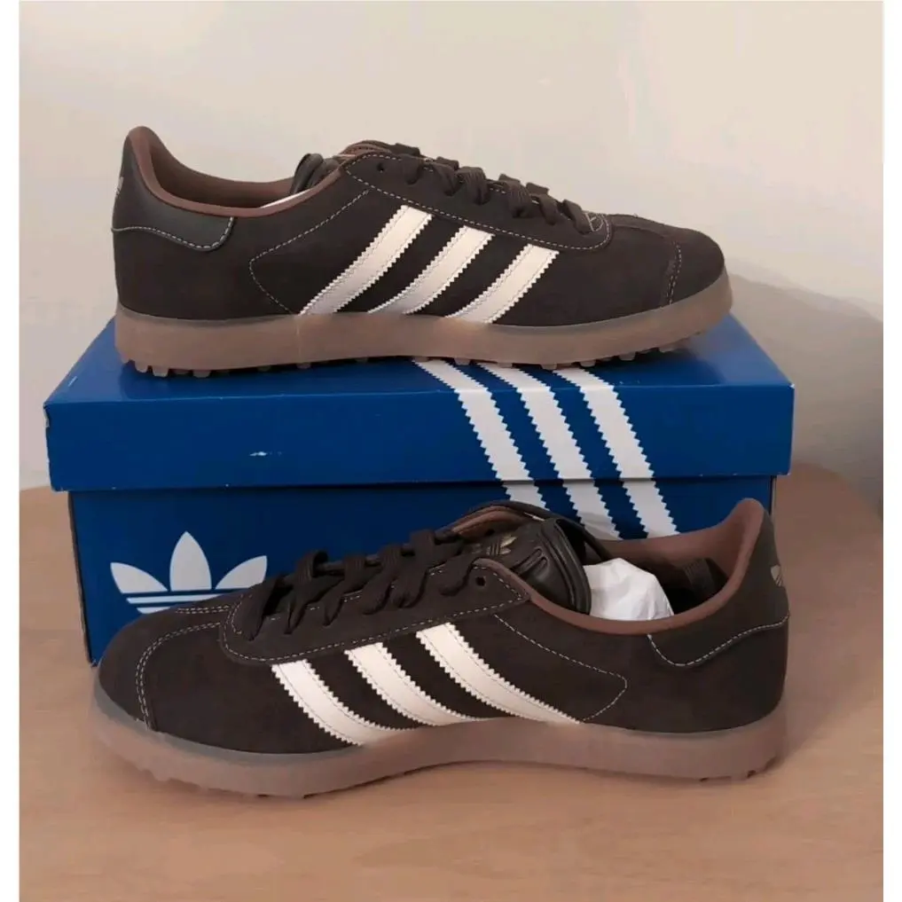 Adidas shoes - Adidas Gazelle Spikeless - Gazelle Spikeless - JQ7747 - Brown 0