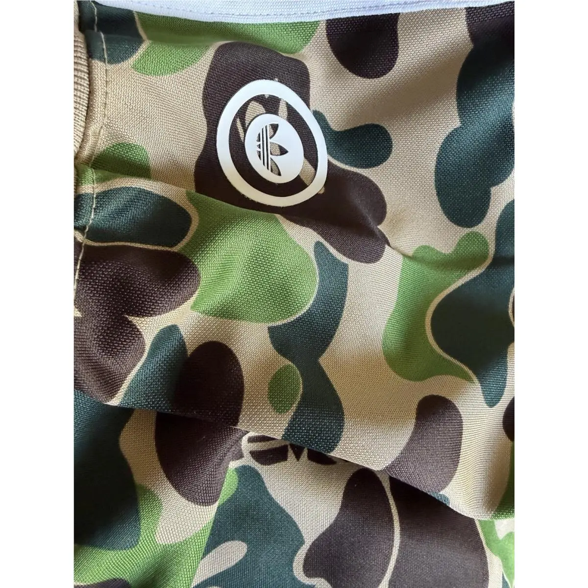 Adidas clothing - adidas SHARK TRACK HOODIE BAPE JACKET - KF4196 - Green 15