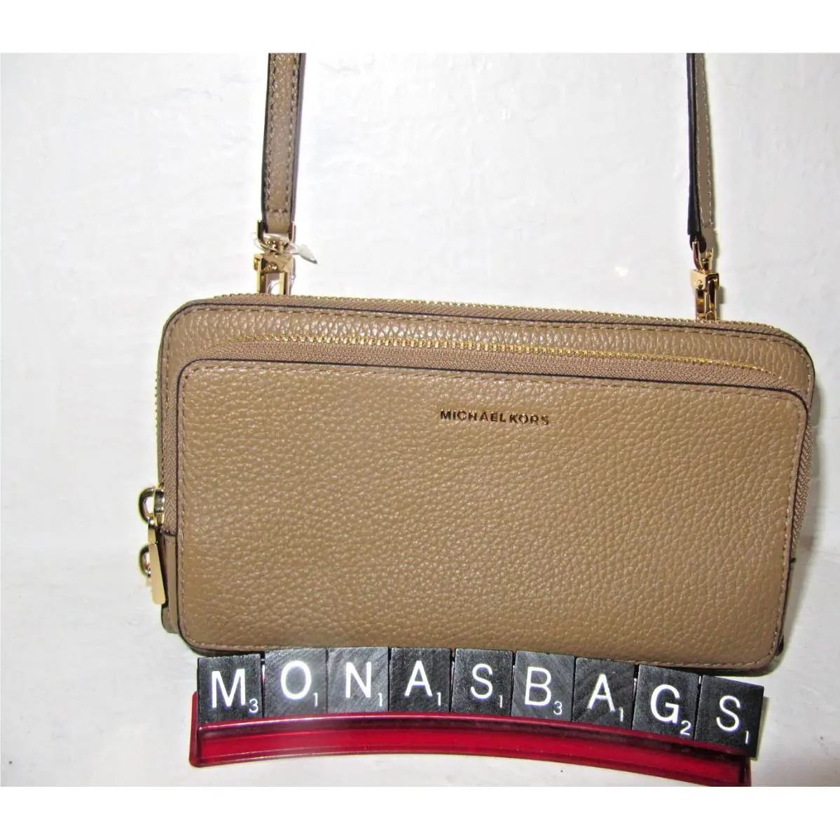 Michael Kors Jet Set Large Continental Card Wallet Crossbody Bag Husk Leather