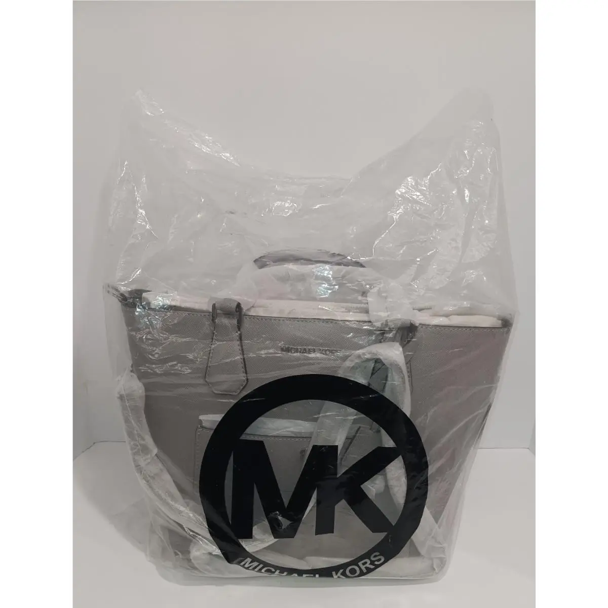 Michael Kors Greenwich Large Grab Bag in Pearl Gray
