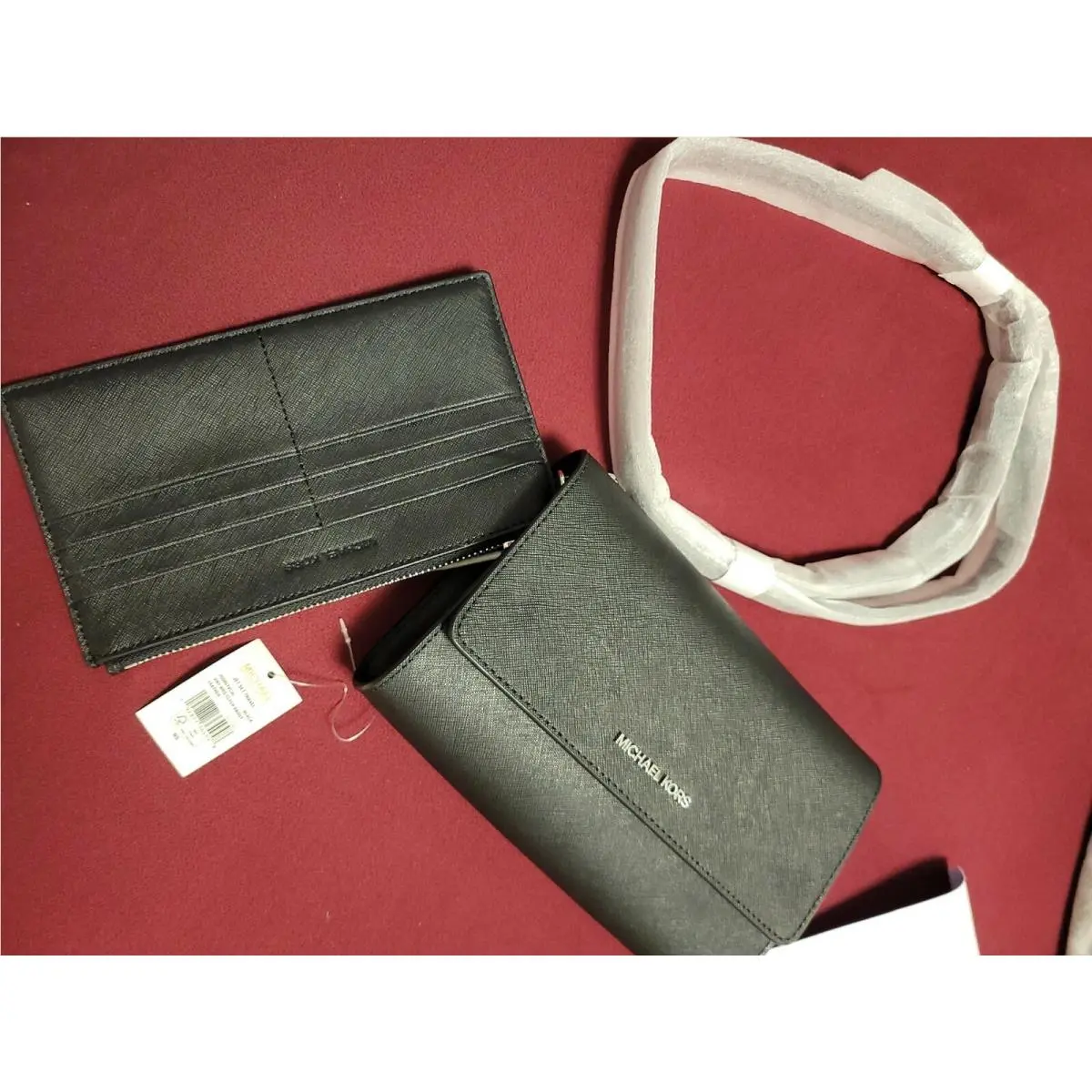 Michael Kors Saffiano Leather 3 IN 1 Crossbody