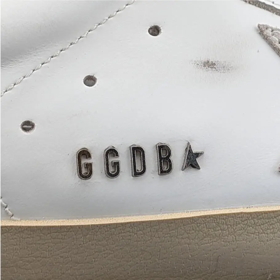 Golden Goose shoes - GWF00102 - GWF00102F00031810220 - White (UPC: 8050235007840) 1
