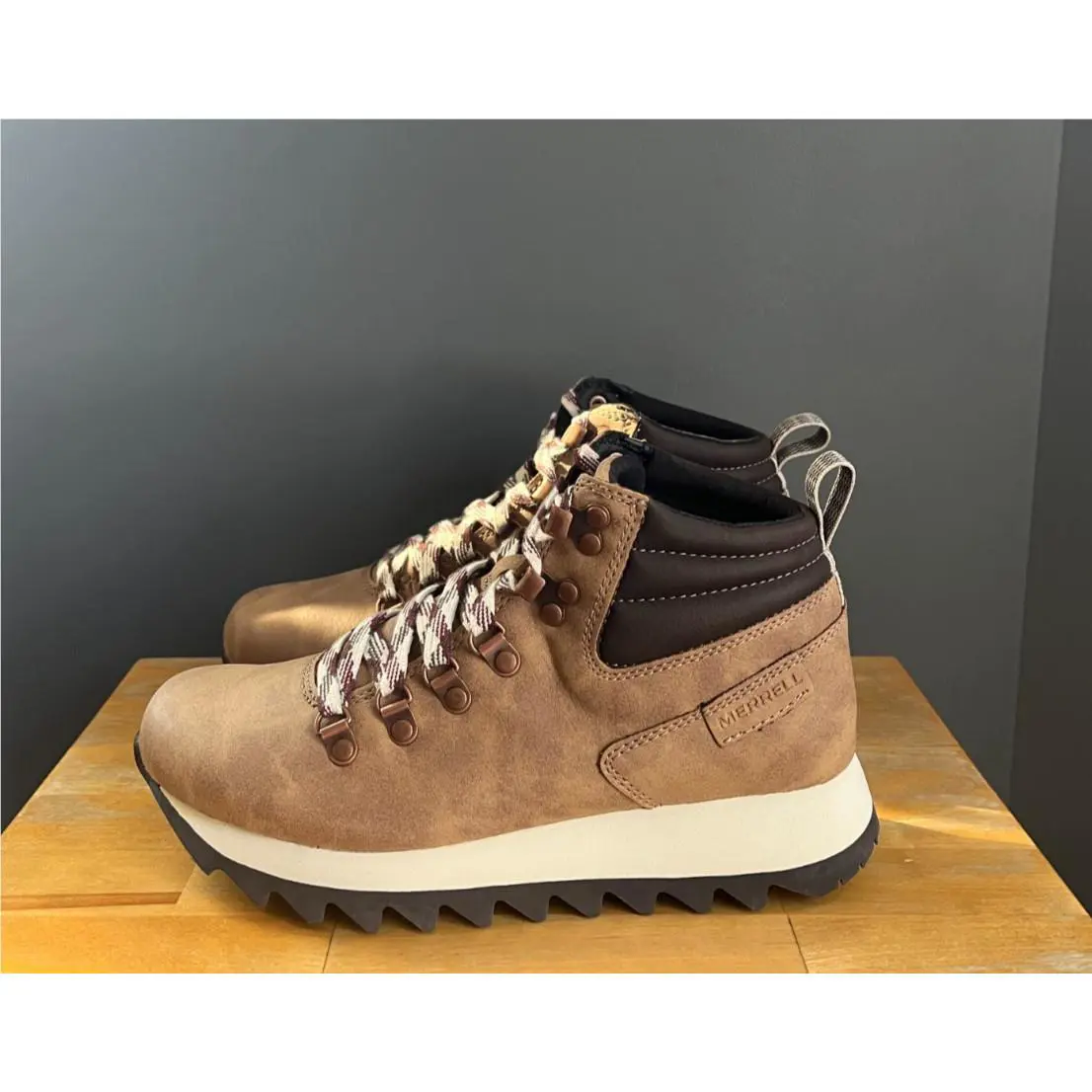 Merrell shoes - Merrell Alpine Hiker - Alpine Hiker - Mushroom 0