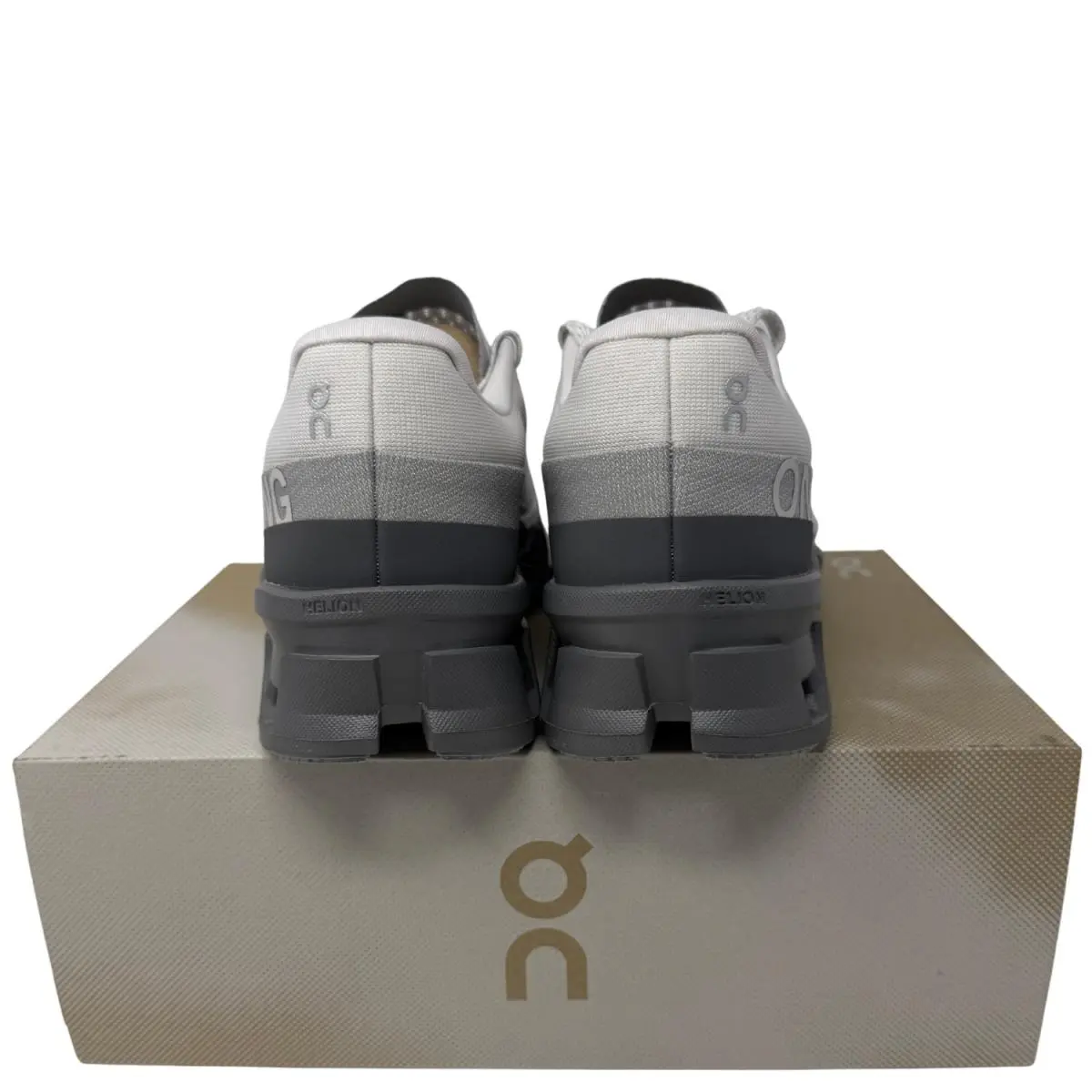 On-Running shoes - Cloudmonster 2 - Cloudmster - Frost | Rock 4