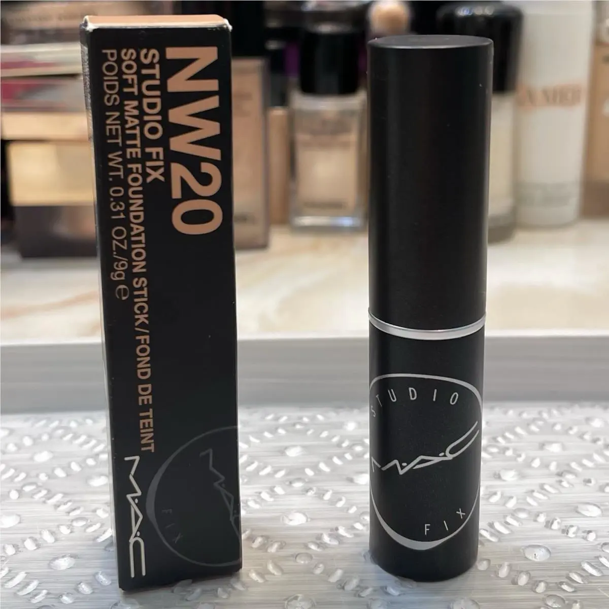 Mac ‘NW20’ Studio Fix Soft Matte Foundation Stick Full Size 9 g