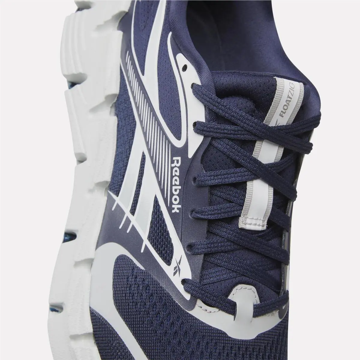 Reebok shoes - Navy/Black/Gray 4