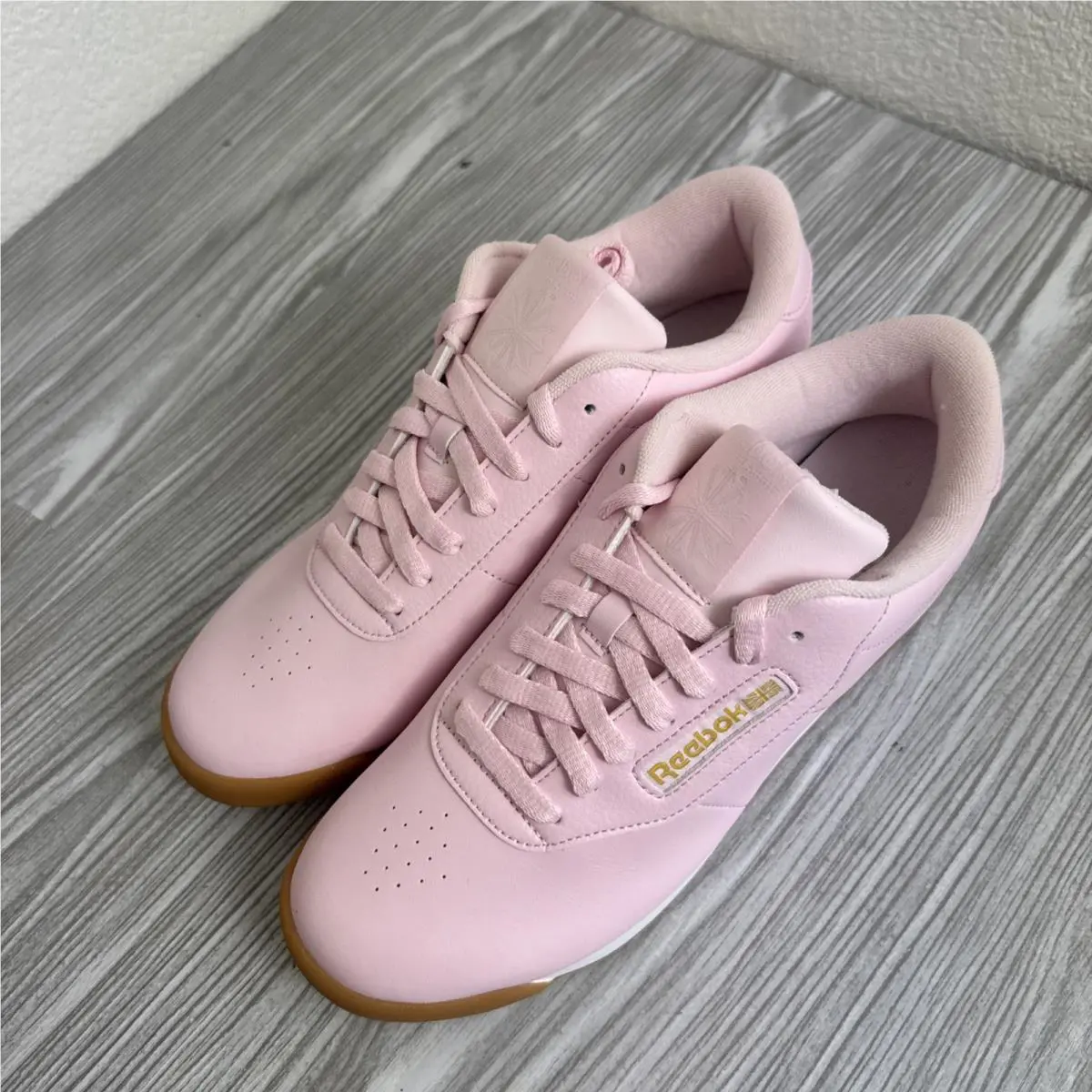 Reebok shoes - Reebok Princess - Princess - Pink/White/Gold Met (UPC: 190309773283) 4