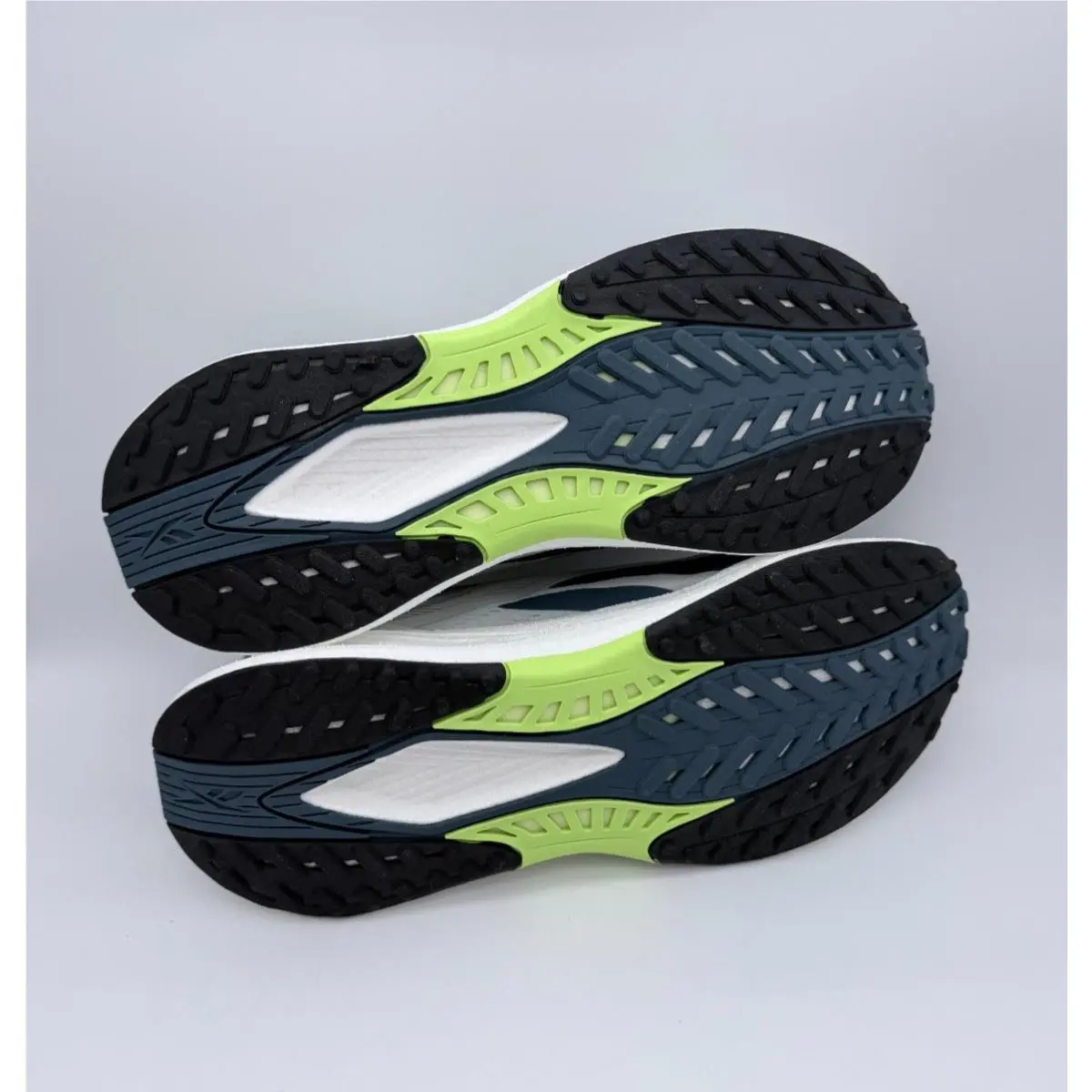 Reebok shoes - Reebok Floatride Energy 5 - Floatride Energy - 100033386 - Gray (UPC: 196464546816) 4