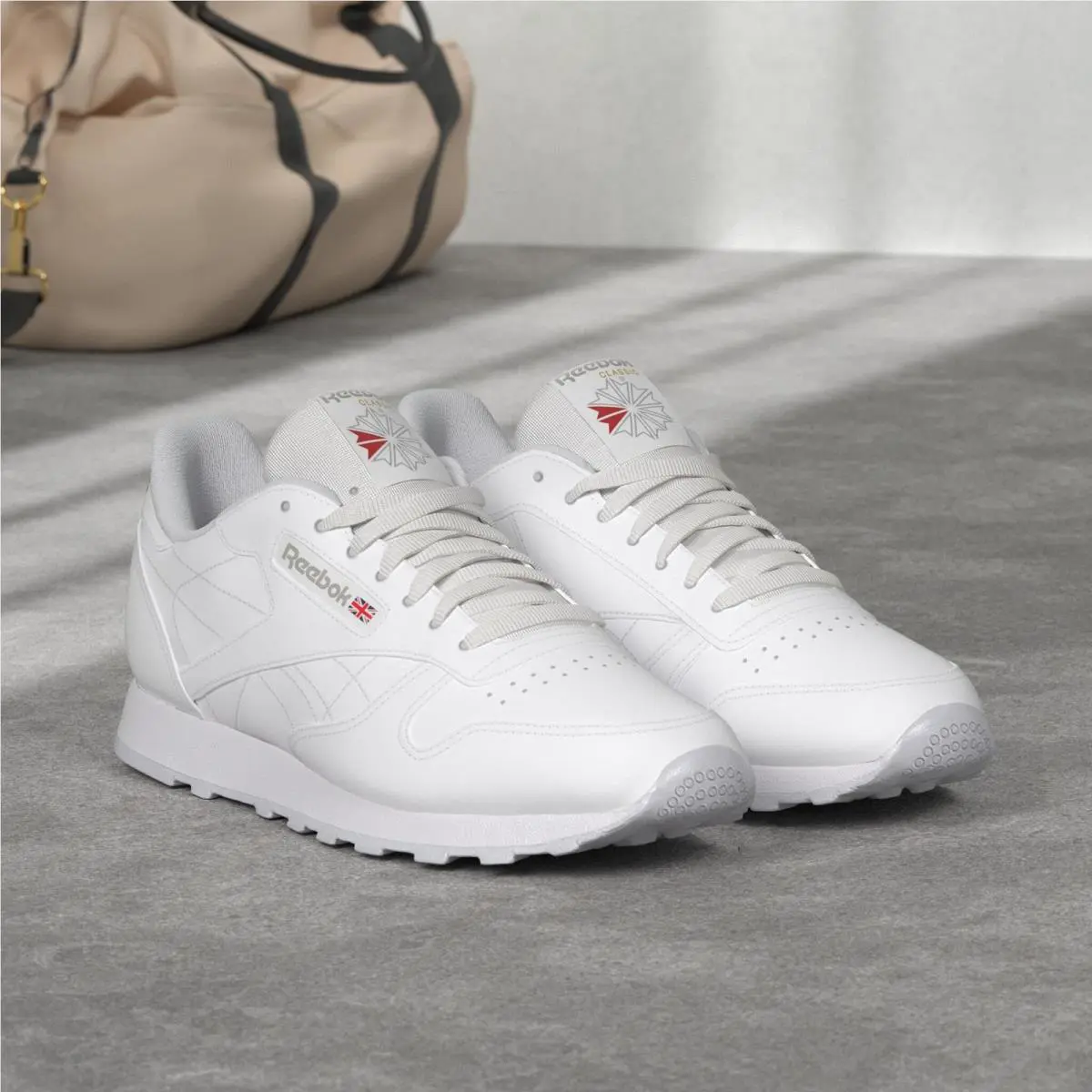 Reebok shoes - 889131609272WHI55MUS - 889131609272-WHI-55 US - Us-white/White/Lt Grey (UPC: 889131609272) 0