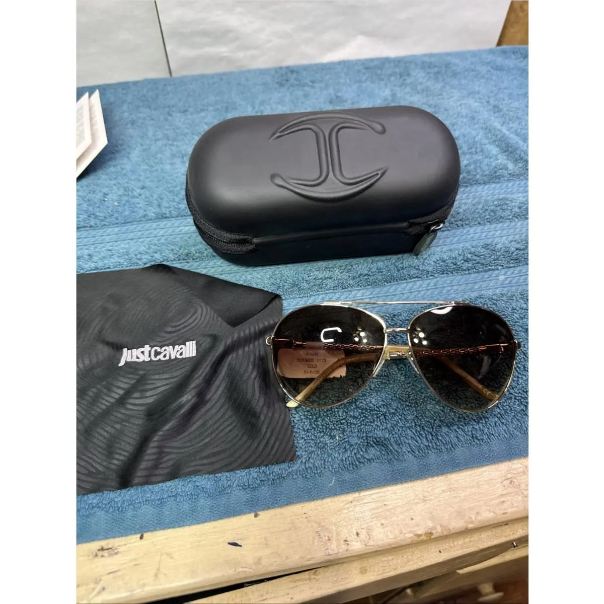 JC628S col.32F 61-11-135 Sunglasses - and Case by Just Cavalli