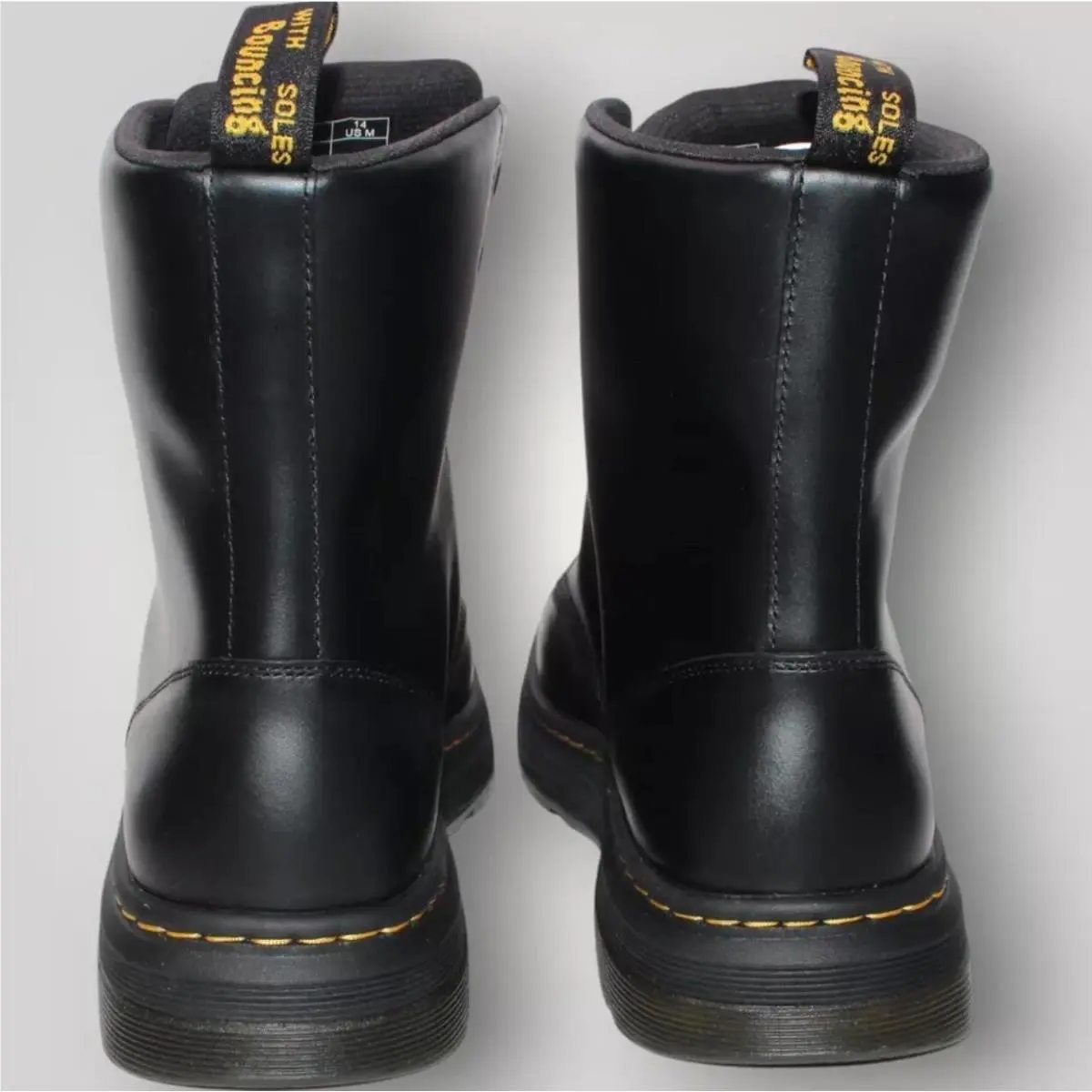 Dr. Martens shoes - Crewson Classic Pull Up - Crewson Classic Pull - Black 3
