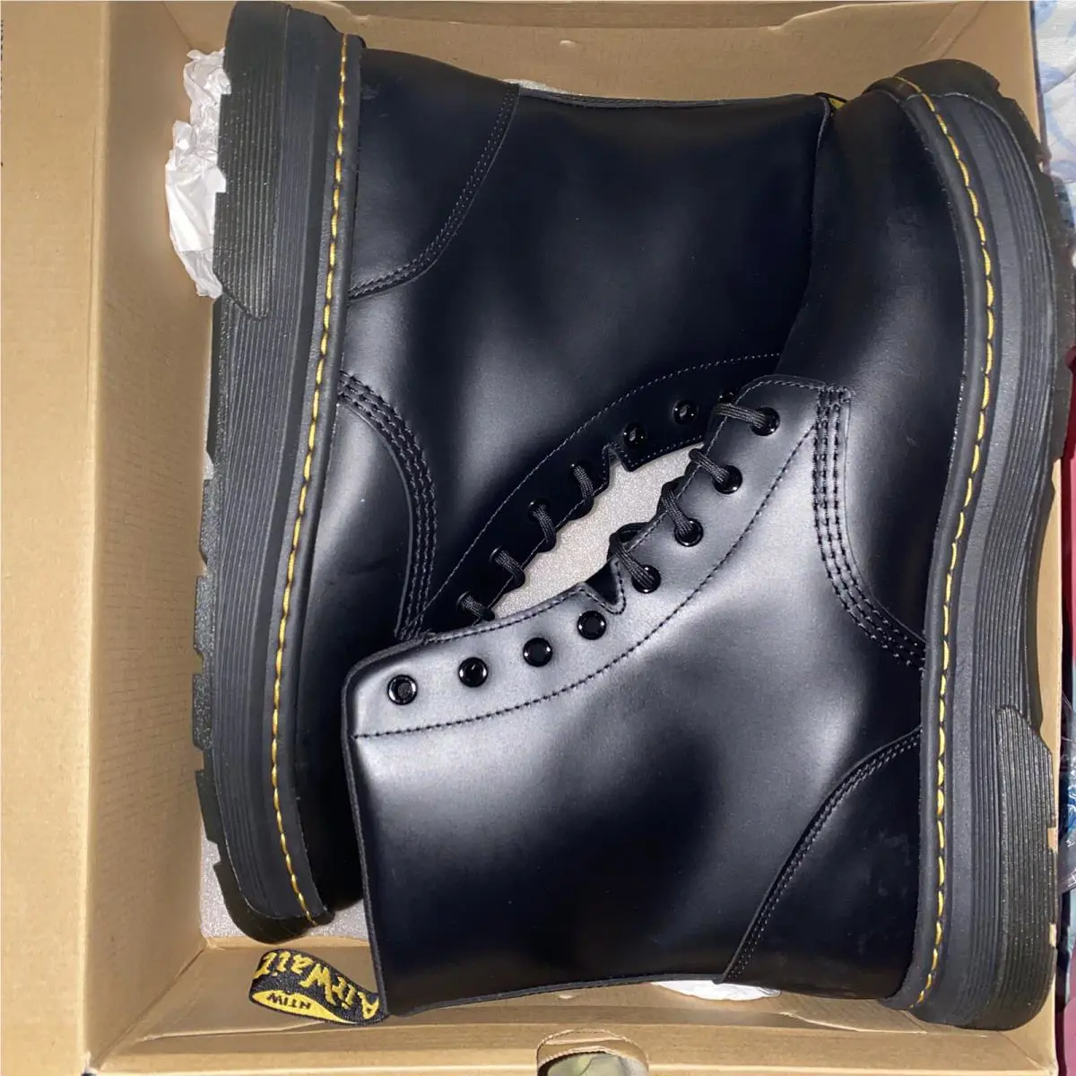 Dr. Martens shoes - Crewson Classic Pull Up - Crewson Classic Pull - Black 4