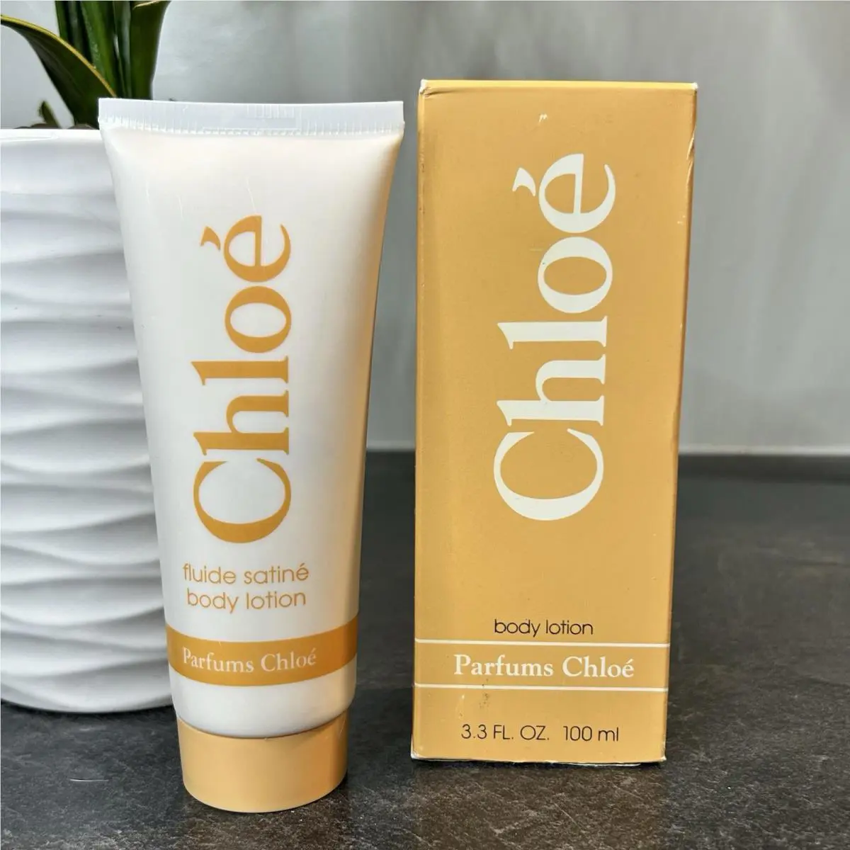 Chloe Perfumed Body Lotion 3.3 oz Vintage