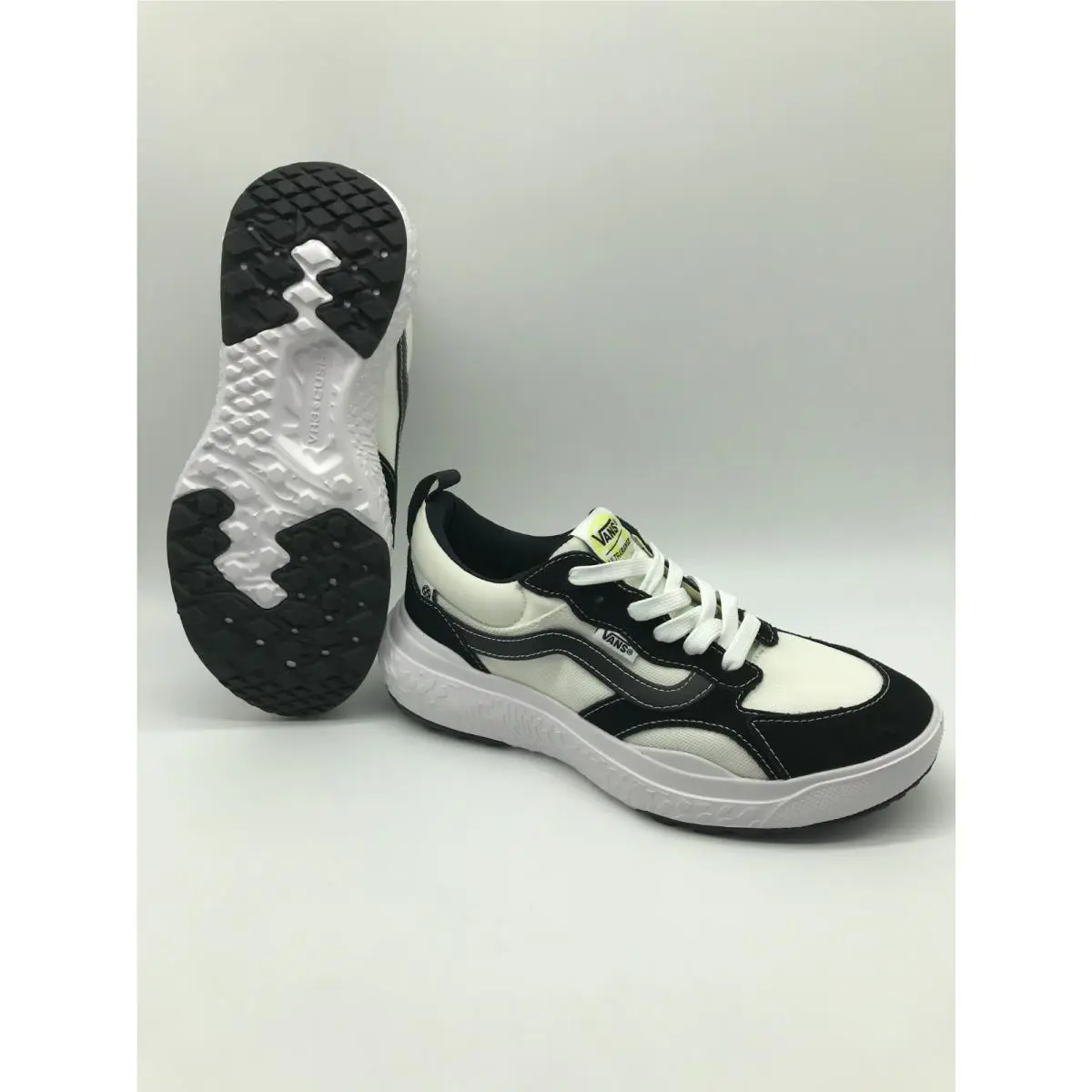 Vans shoes - Ultrarange Neo Vr3 - Ultrarange Neo - Black/Black/Marshmallow 0