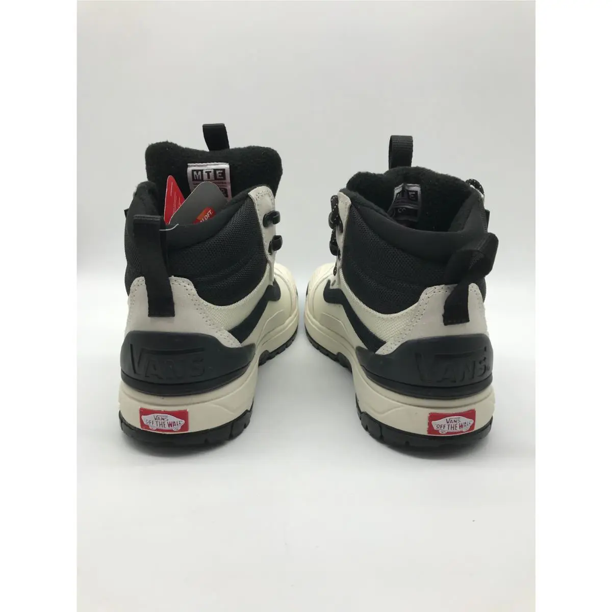 Vans shoes - Mte Ultrarange Hi Mte2 - Mte Ultrarange - Marshmallow Black 3