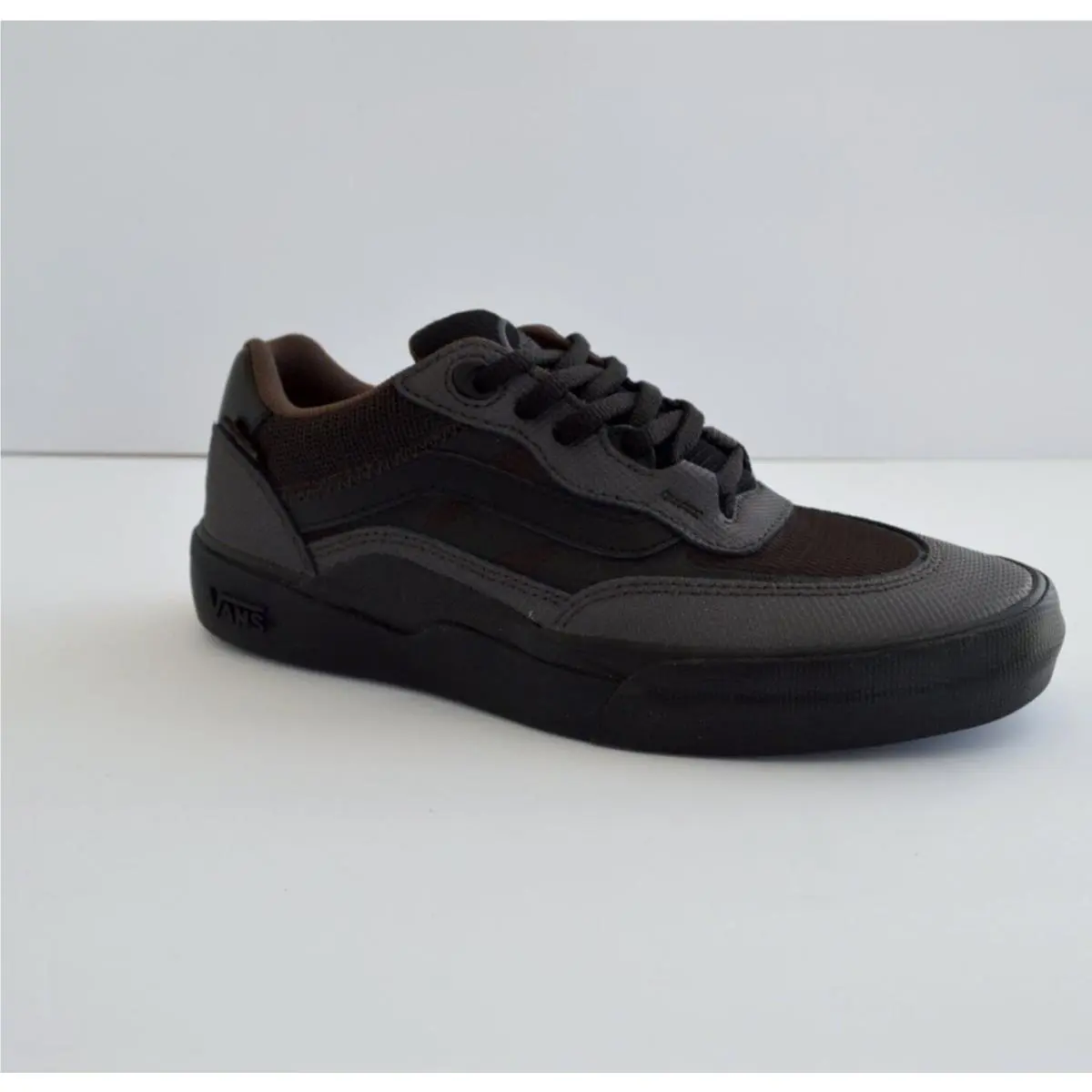 Vans shoes - Justin Henry - Justin Henry - Wayvee - Brown 0