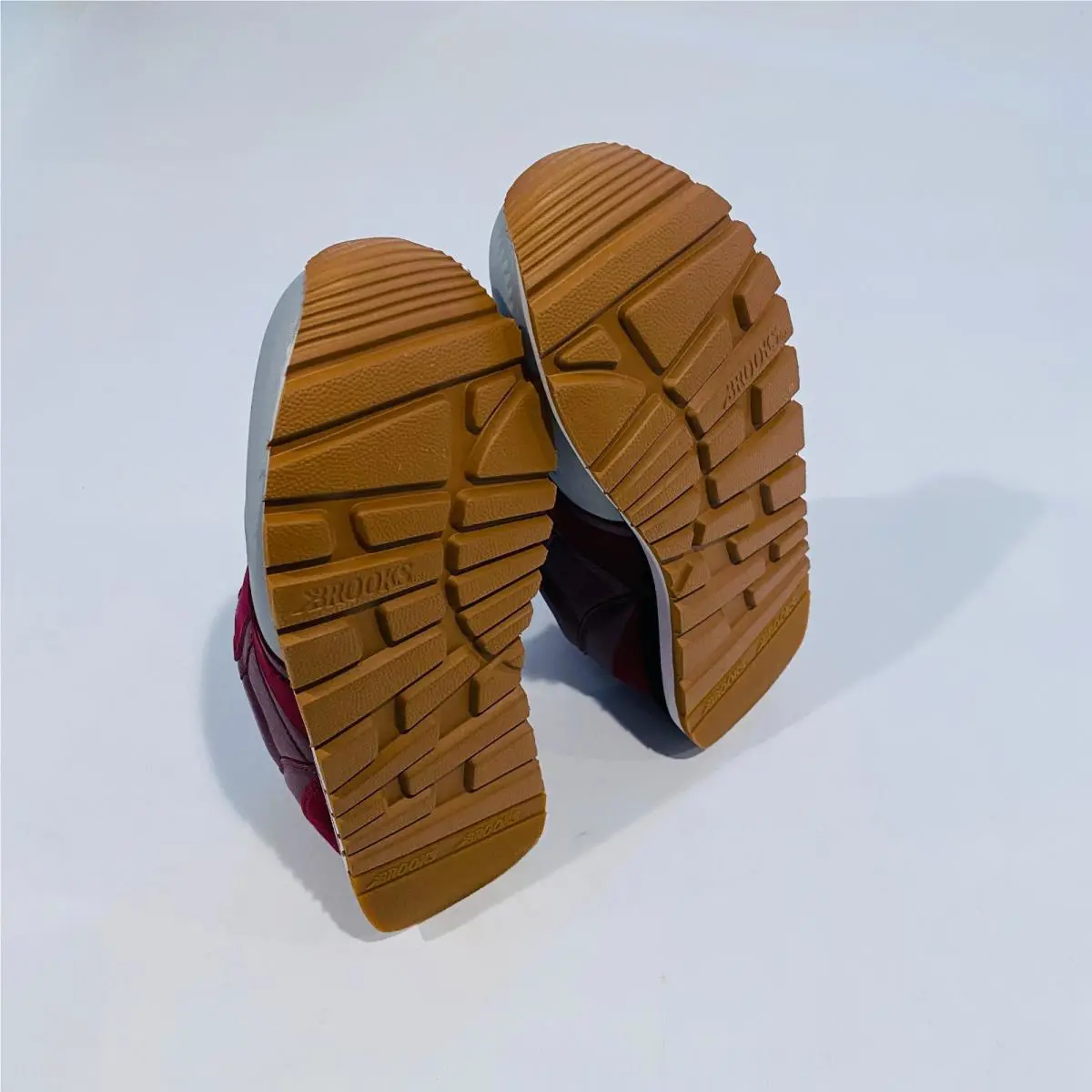 Brooks shoes - Gray 2