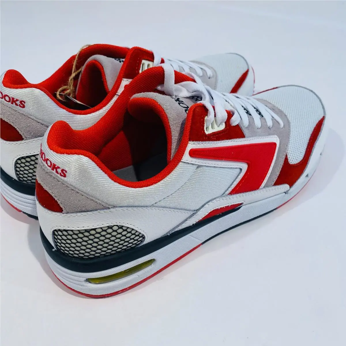 Brooks shoes - White 5