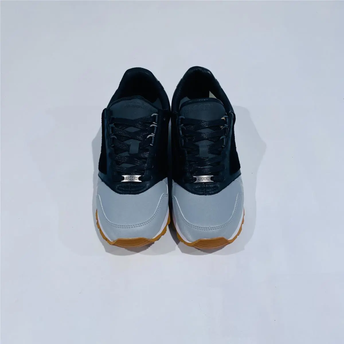 Brooks shoes - Black 7