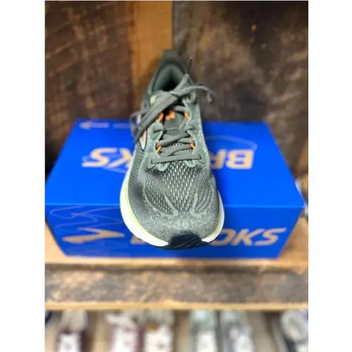 Brooks shoes - Olive 11