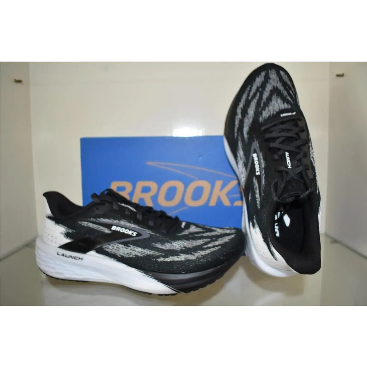 Brooks shoes - Brooks Launch 11 - Launch - 120439 1B 087 - Black 4