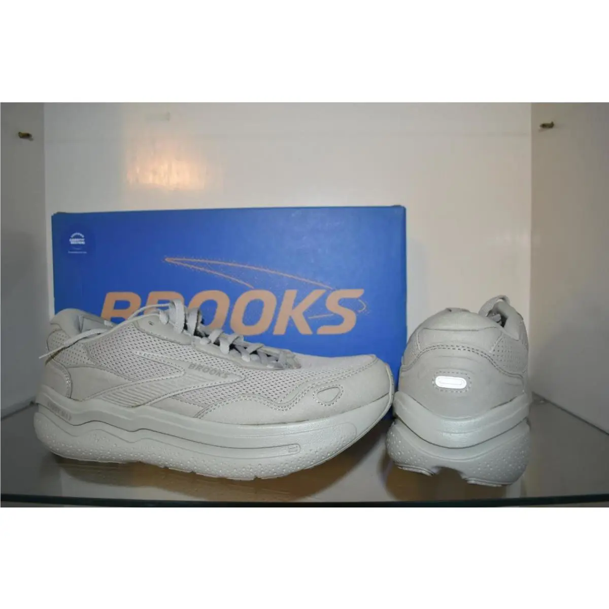 Brooks shoes - Brooks Ghost Max SE - Ghost Max - 110444 1D 006 - Green 1