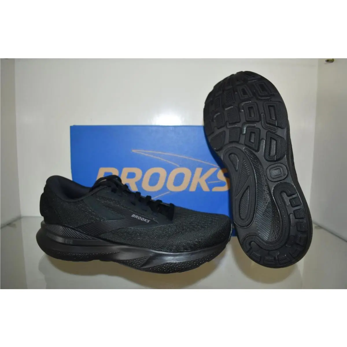 Brooks shoes - Brooks Adrenaline GTS 24 - Adrenaline GTS - 120426 1B 1D 020 - Black 2